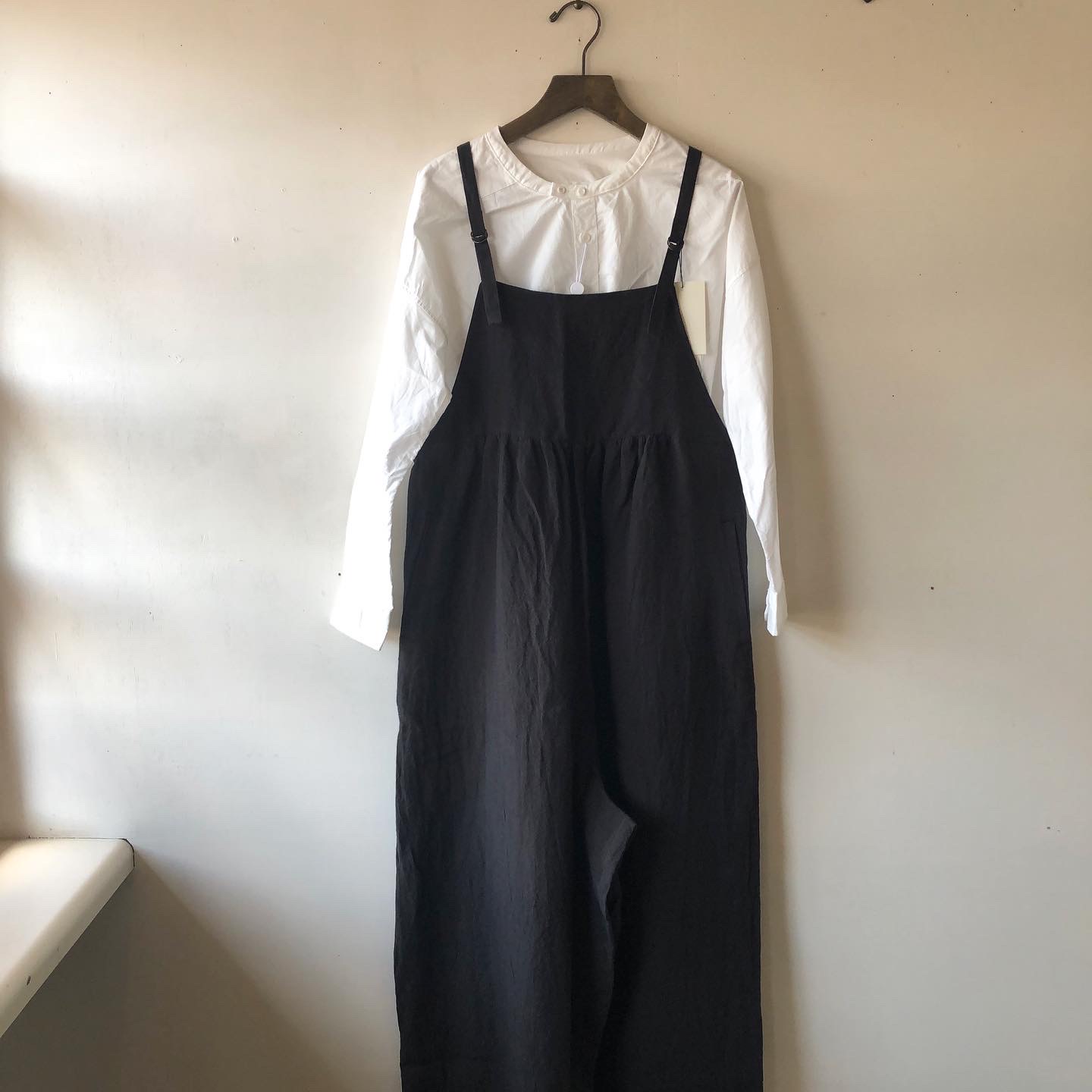 新作のお洋服がたくさん届きました