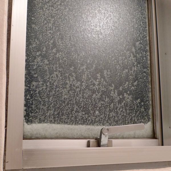蛍の光　窓の雪