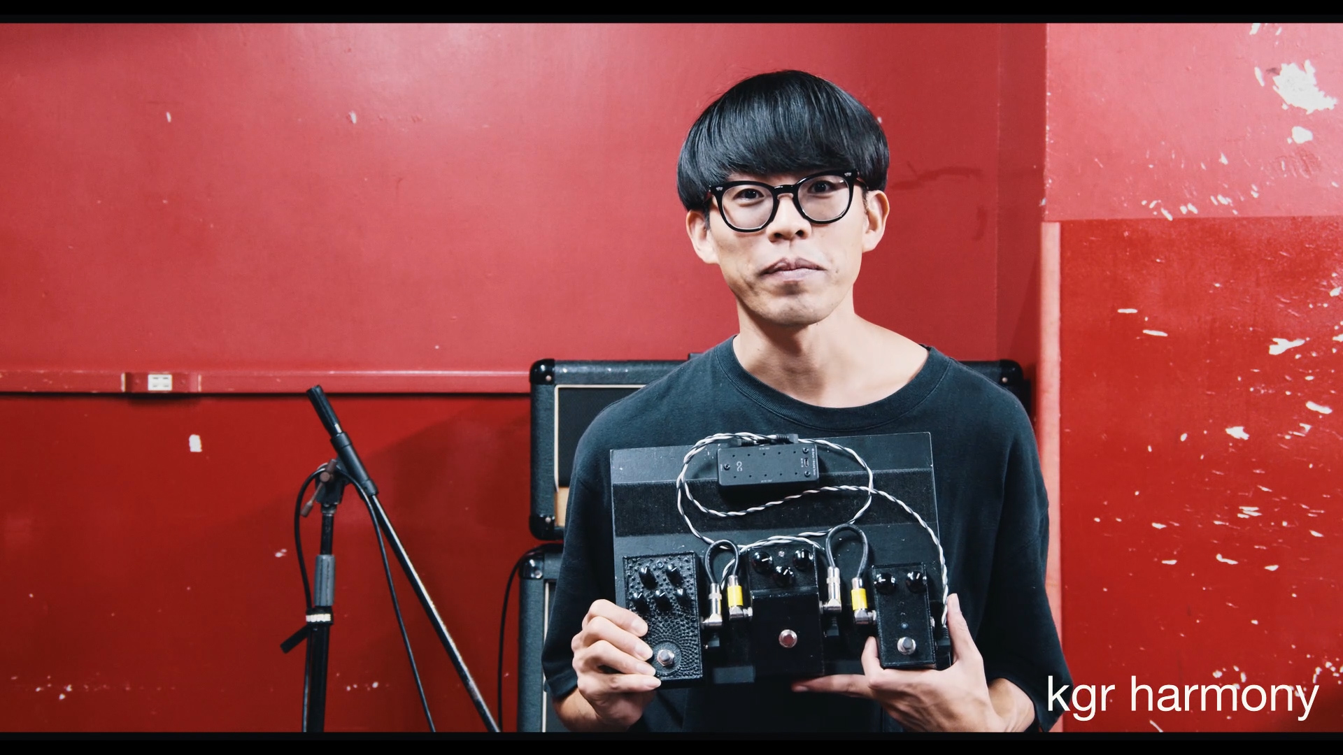 プロギタリスト 坂本夏樹 氏が、南部鉄器エフェクターを弾き倒す！！ 動画公開！！