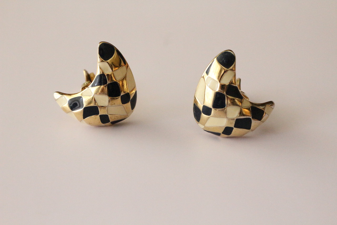 New Arrivals from UK & USA