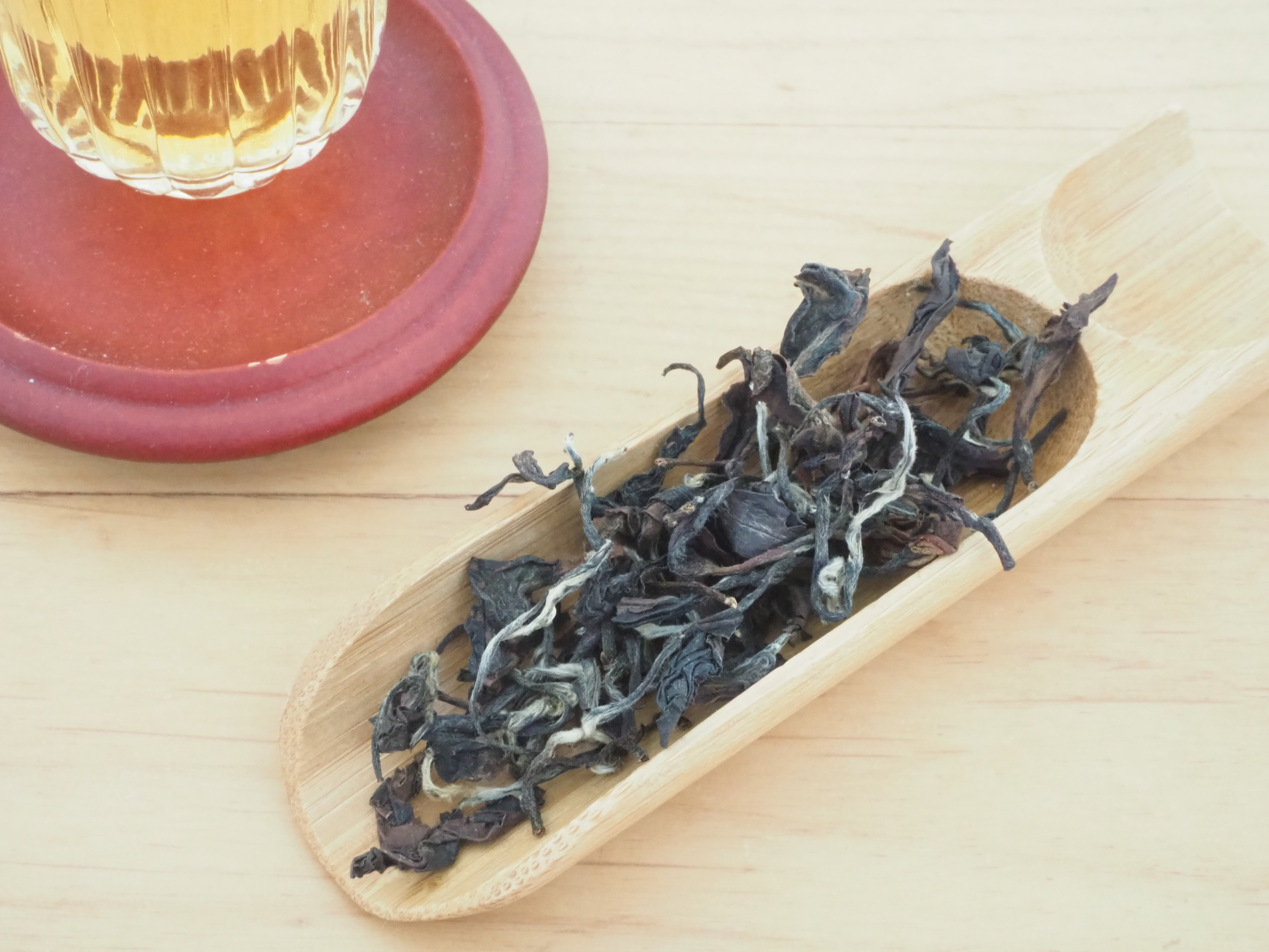 東方美人茶を入荷致しました。