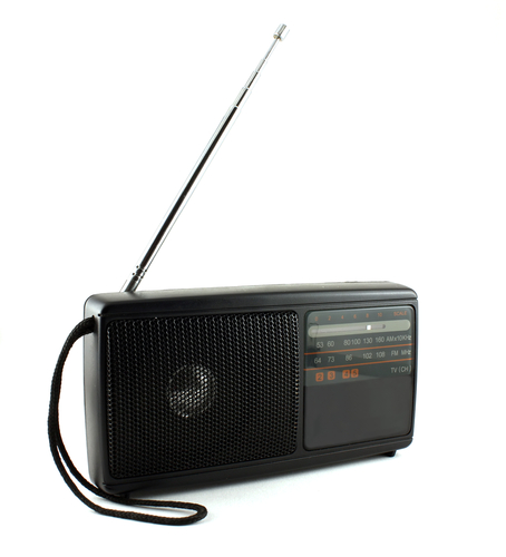 海外旅行にはポータブルラジオを持って行こう！