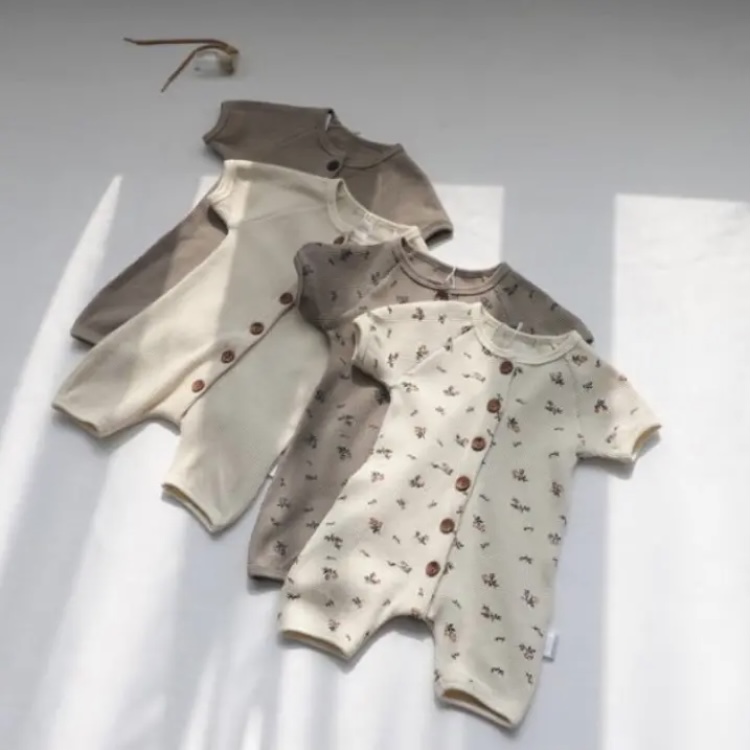 夏物1000円SALE 開催中🌻