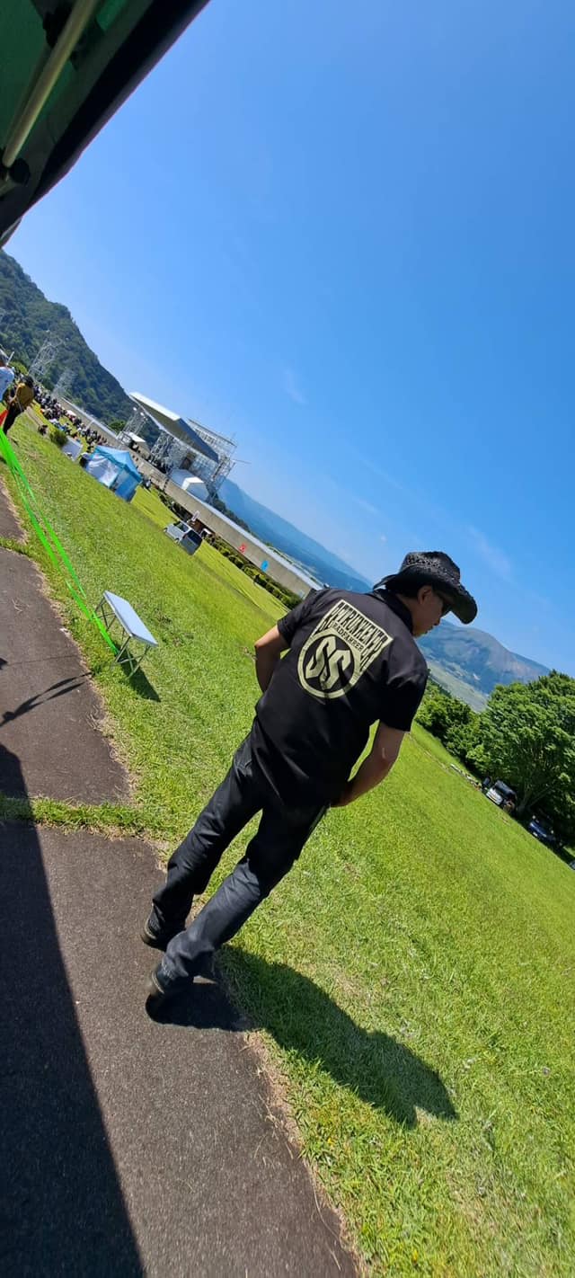 クラブスタイル BETRUNKENER RADFAHRER エンブレム T/C ワークシャツ