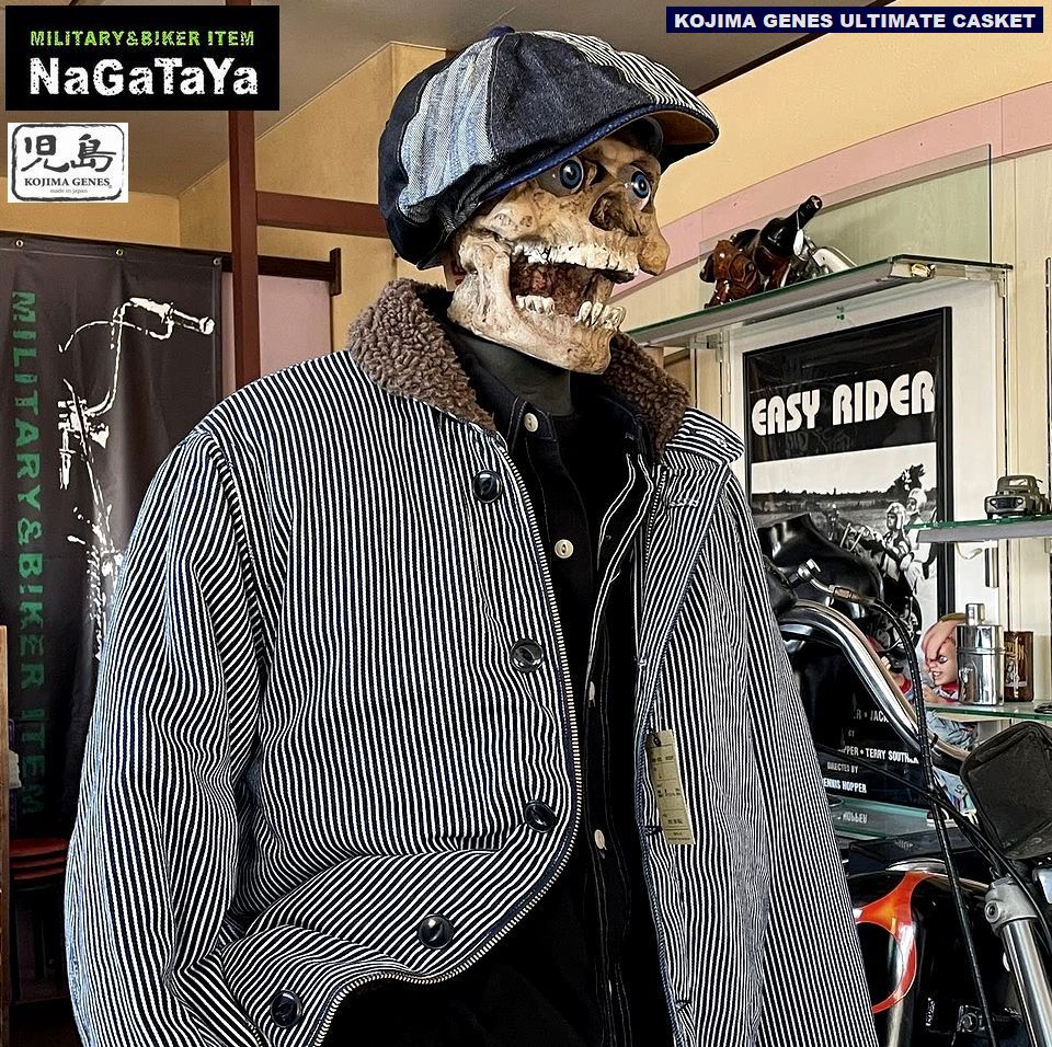 大胆にパーツごとに切り替えたデザインの児島のキャスケット