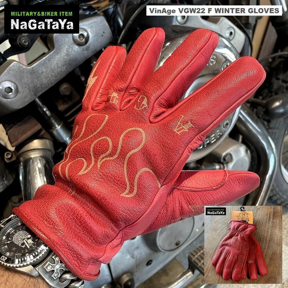 ライナーは保温性のあるシンサレートを採用。防水フィルム内蔵。