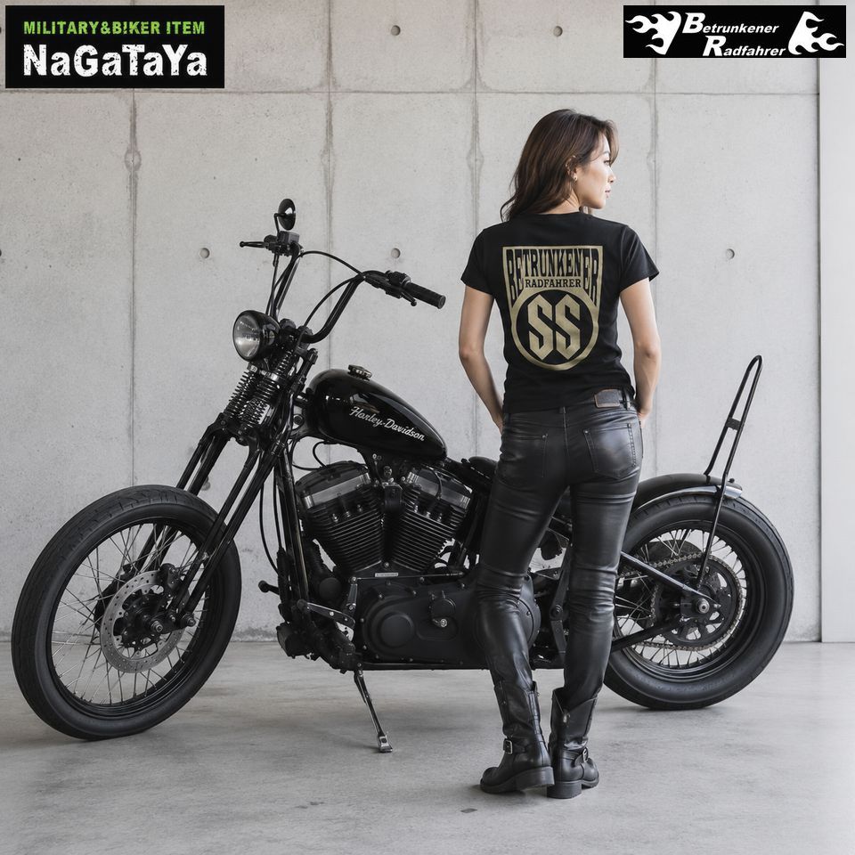 背中、胸ワンポイントにBRエンブレムがプリントされたレディースTシャツだよん
