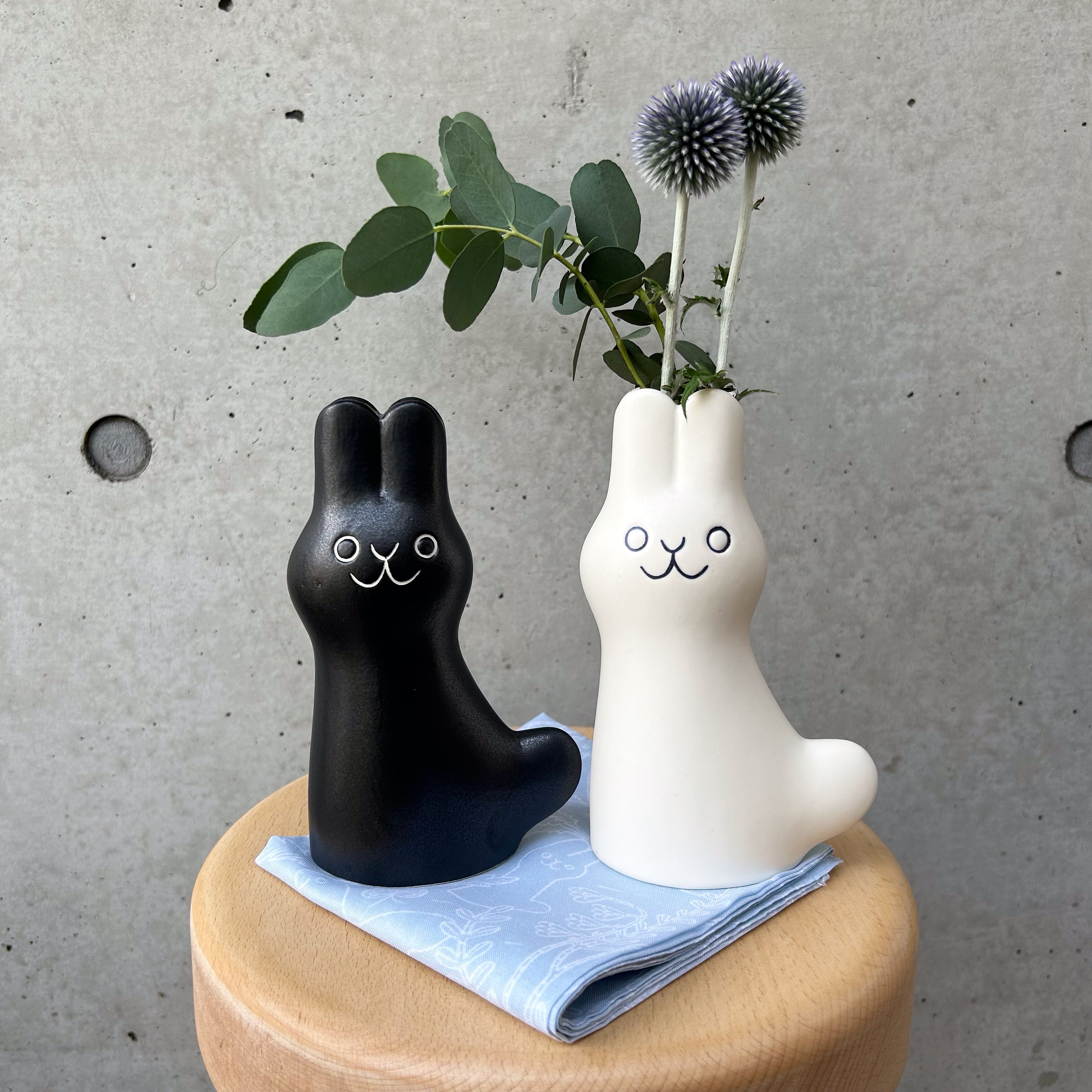 Keramikstudion×鹿児島睦 En Liten Van Rabbit フラワーベース
