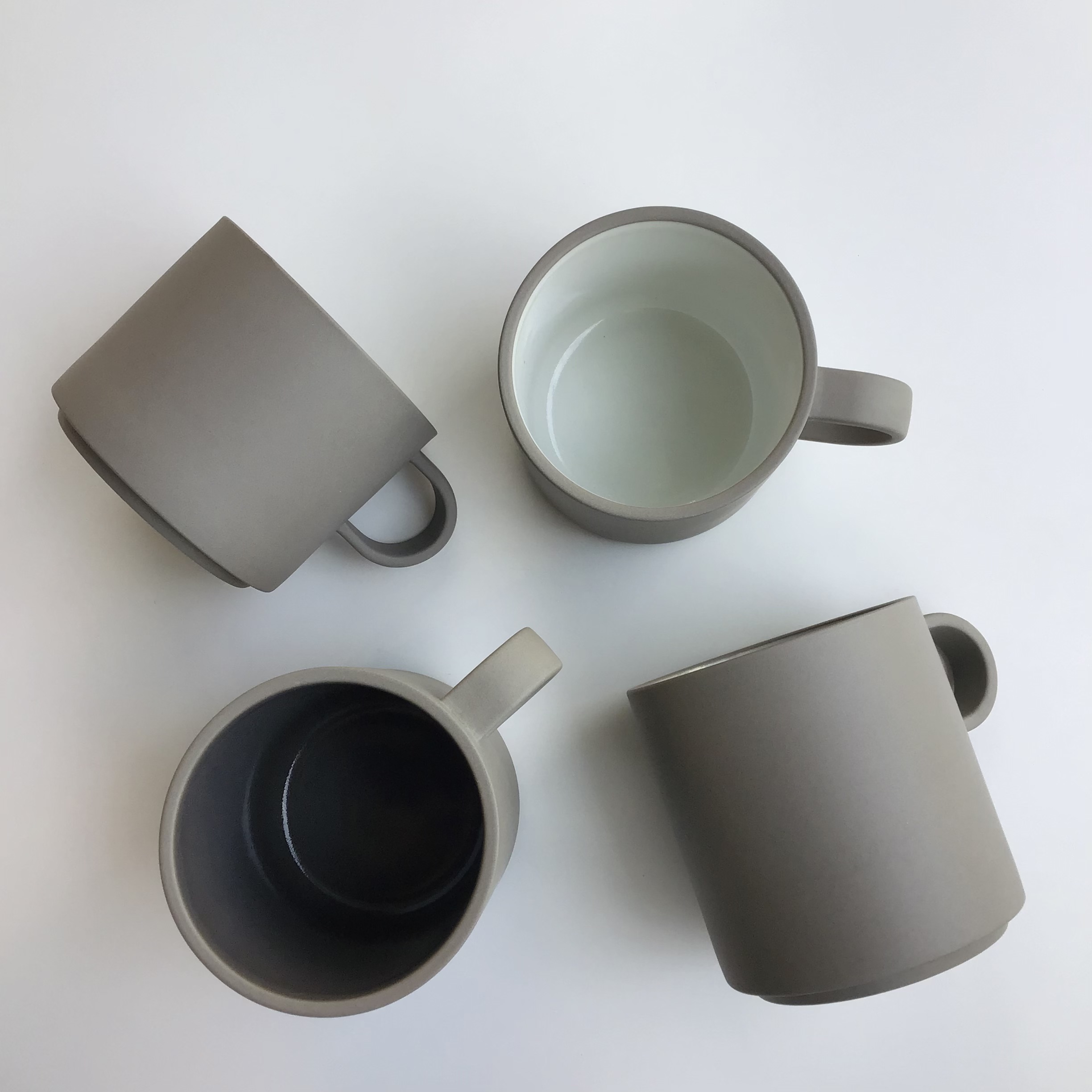 HASAMI PORCELAIN THE GREY COLLECTION
