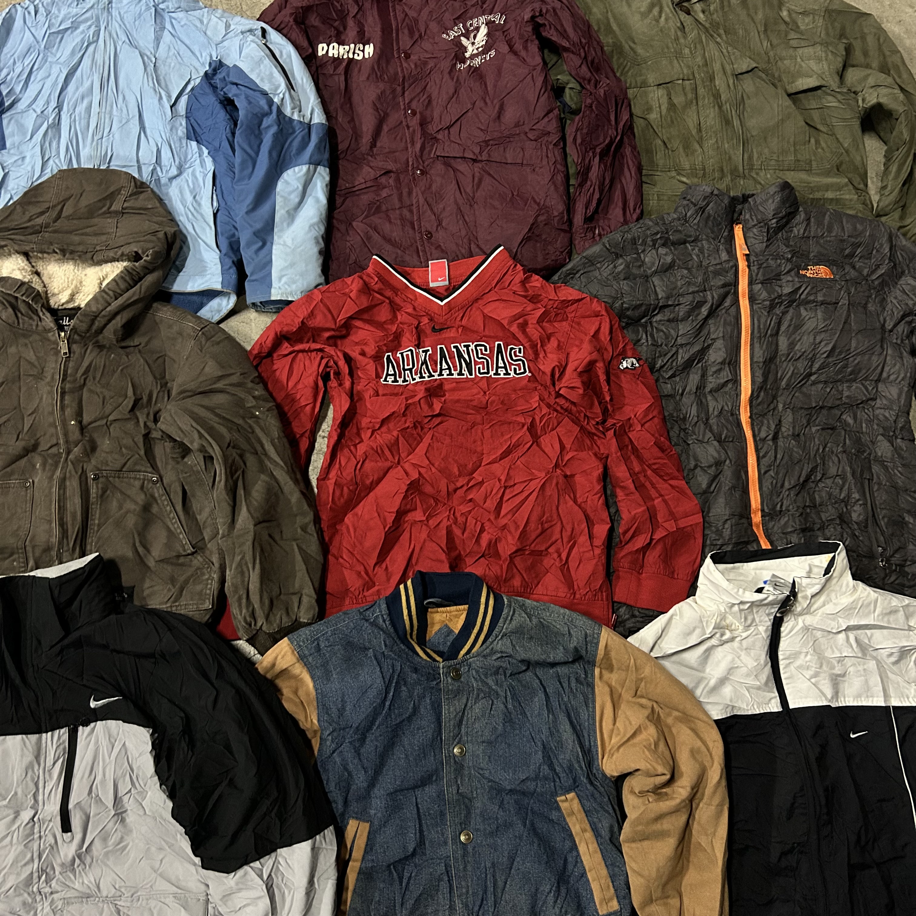 【新入荷】キッズ ジャケットMIX 【22.5kg】【約40着】【ハーフベール】