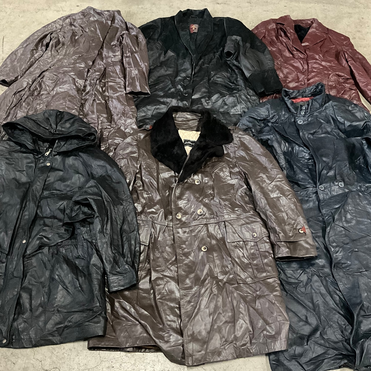 【新入荷】From アメリカ レザーコート  (SIZE MIX)  【約22.5kg】【約13着】
