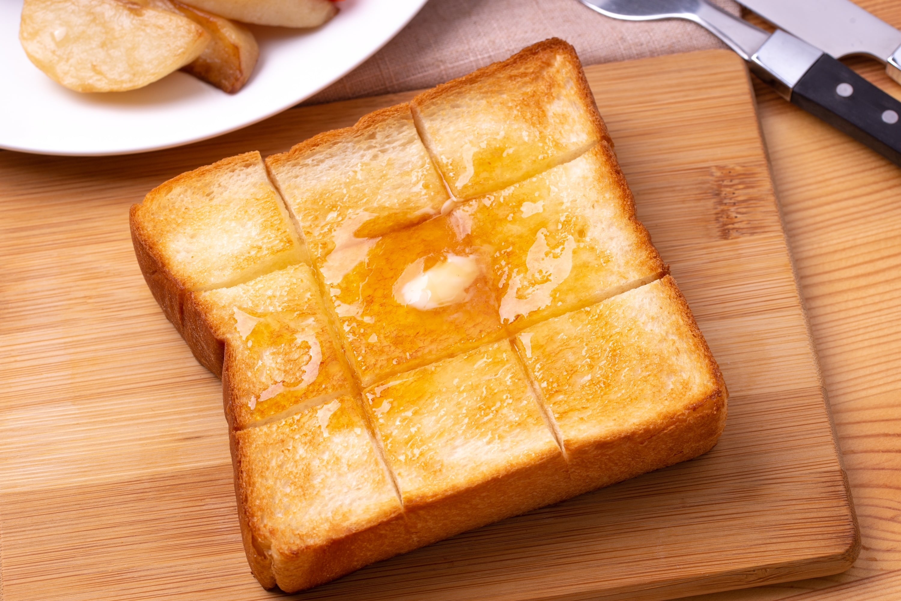 国産はちみつとマヌカハニーの違いとは？