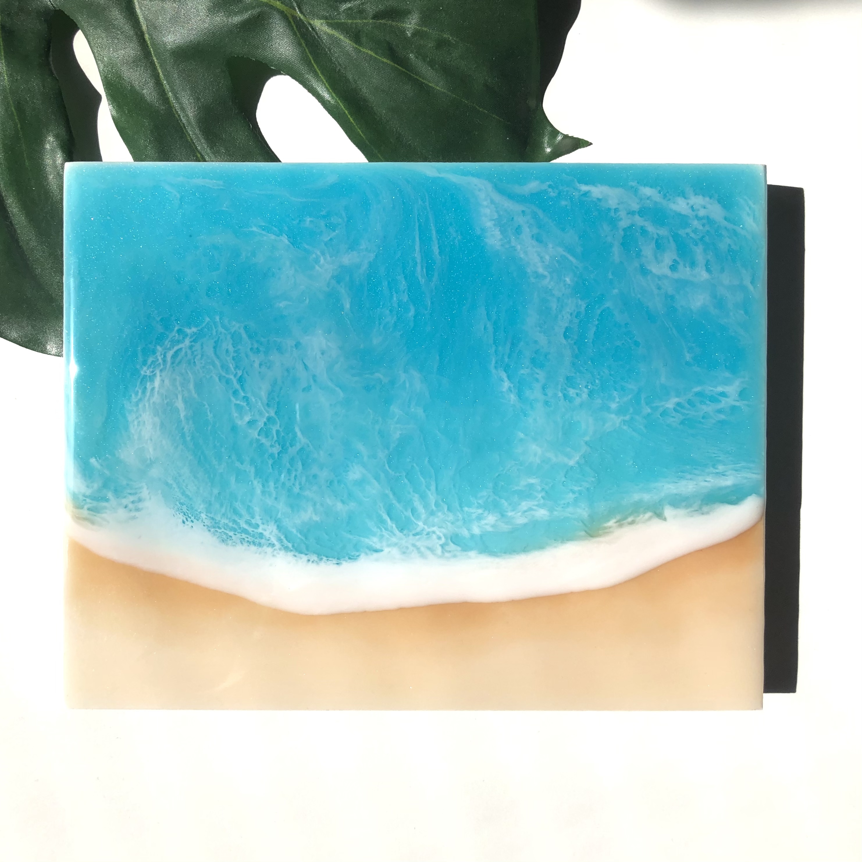 𓆉 SALE商品のご紹介!!樹脂で描いたハワイの海の絵-maRie KAI