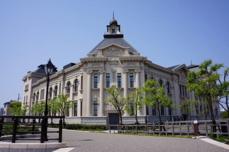 新潟市歴史博物館みなとぴあは明治、昭和初期の歴史的建造物など、港町・水の都にいがたの歴史と文化を満喫