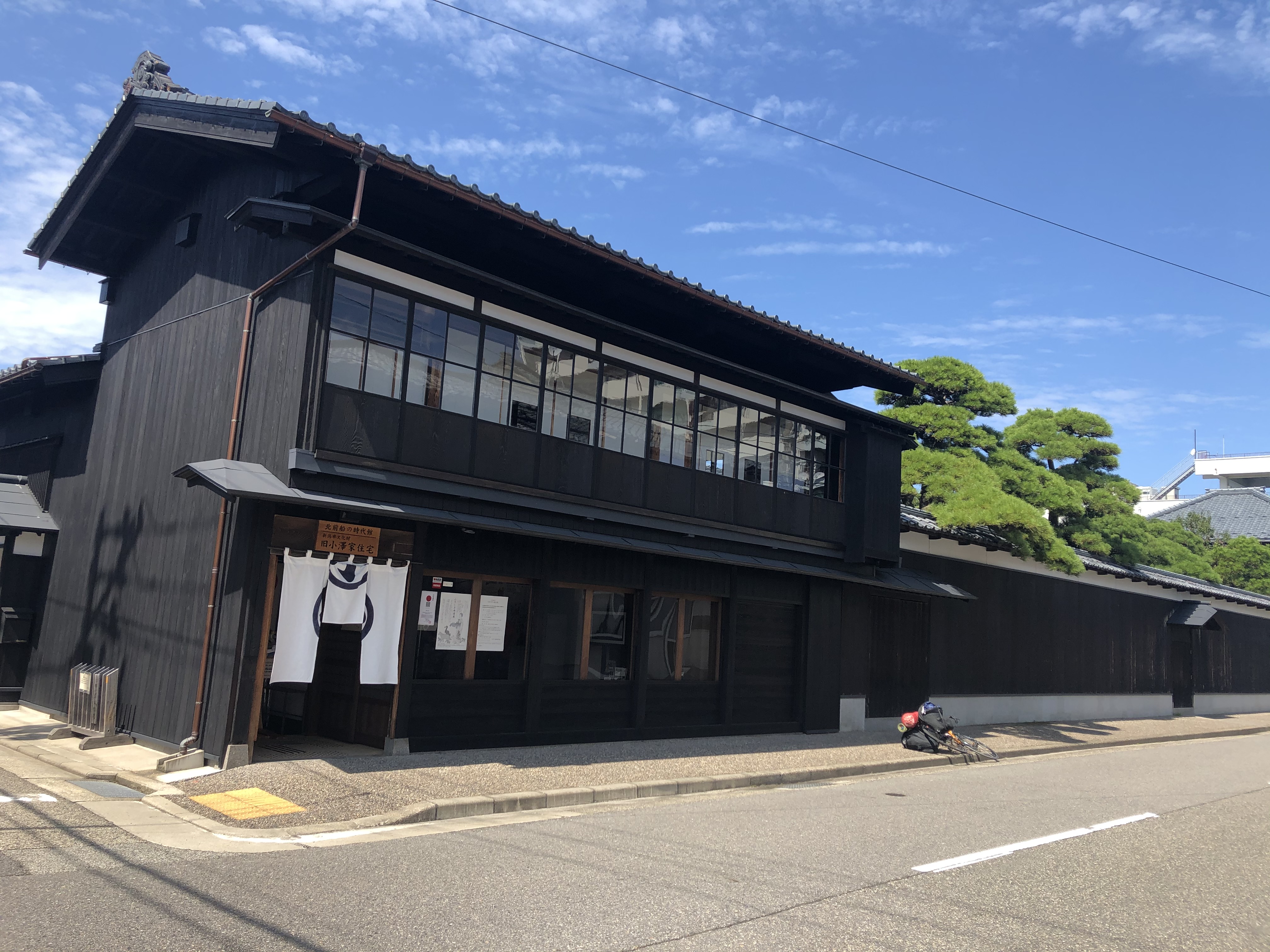 北前船の時代館として新潟市の文化財「旧小澤家住宅」が一般公開されて10年目、一見の価値あり。