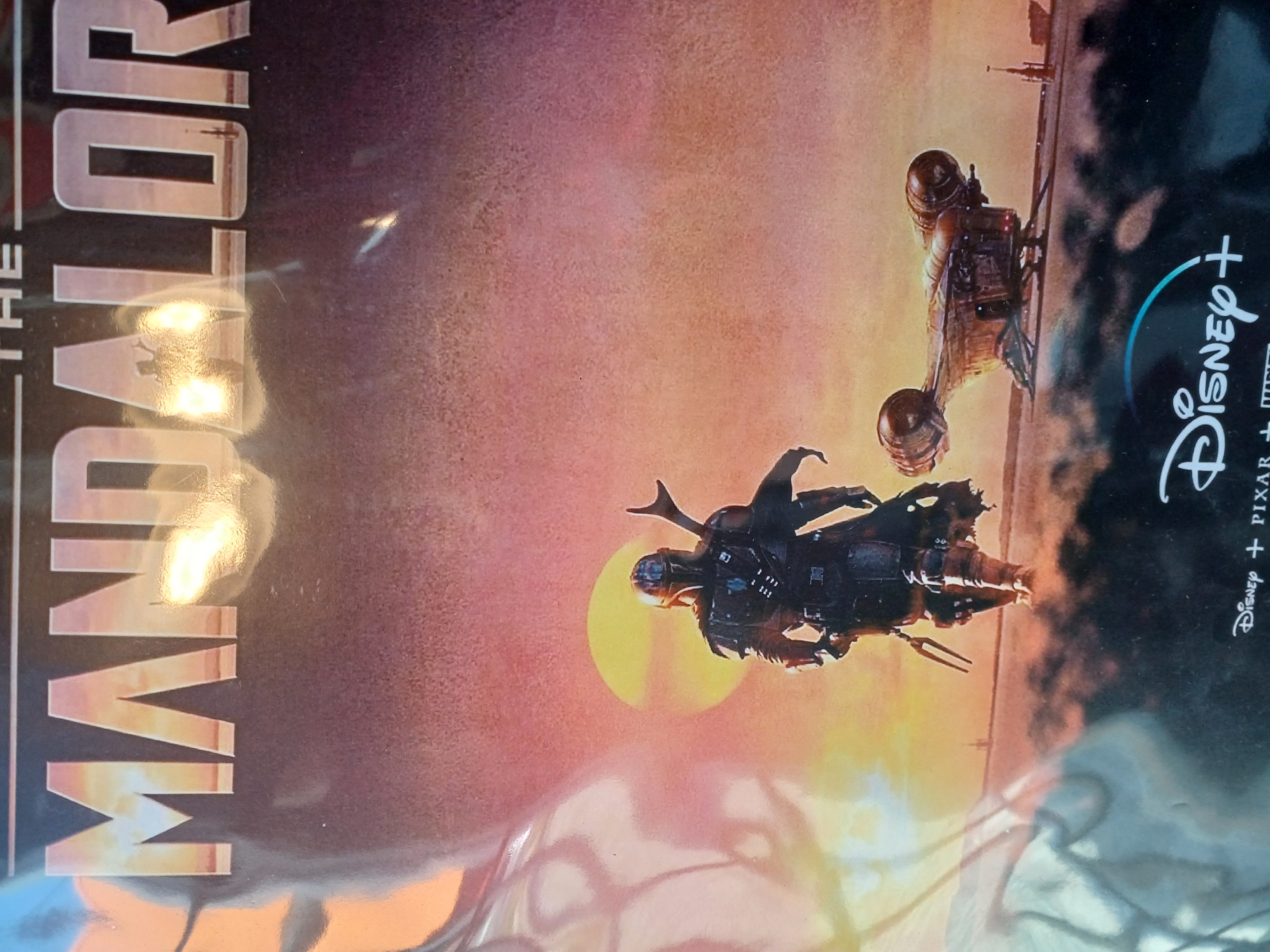 レアなポスター入荷しております♪