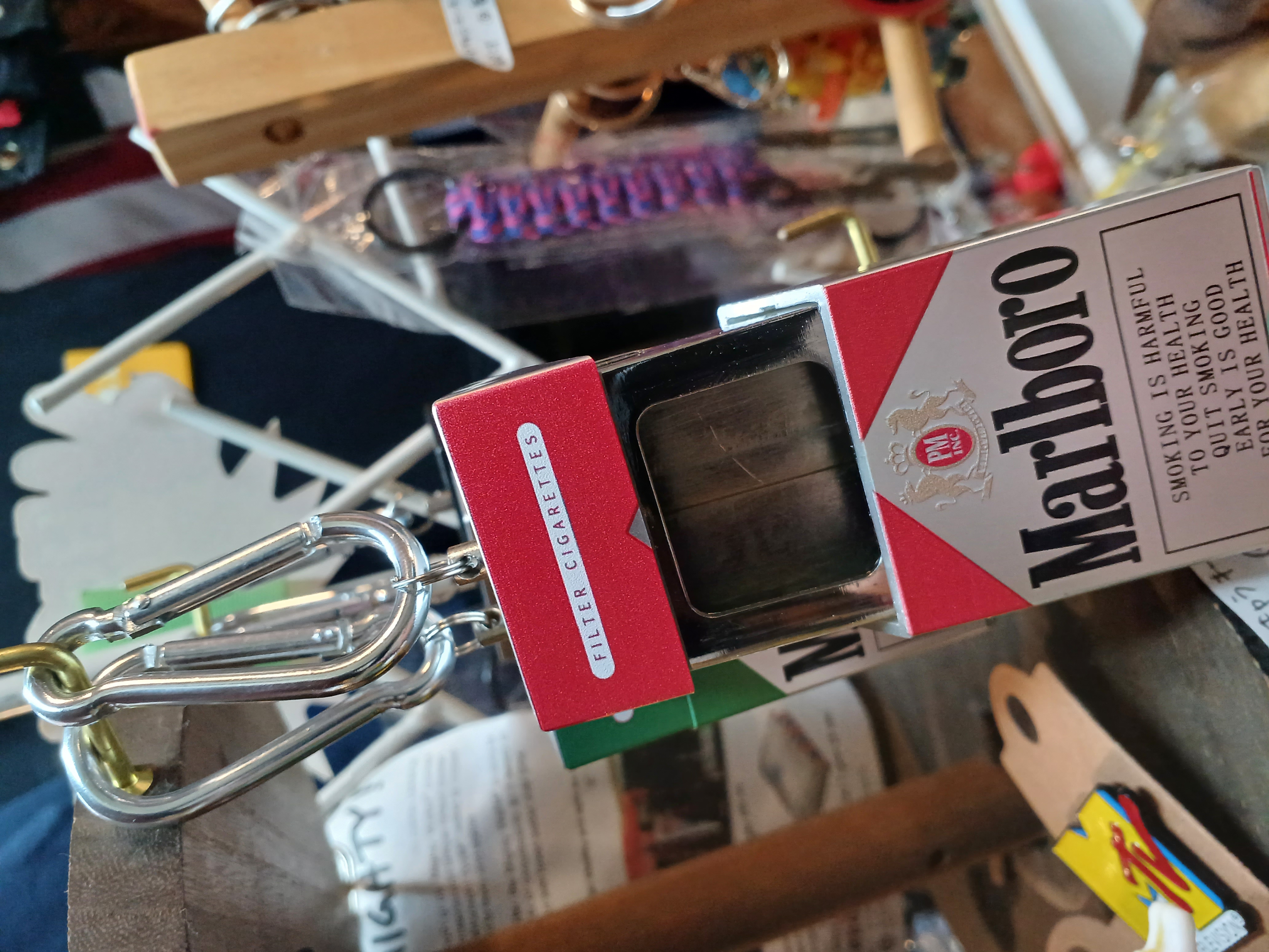 ★ケイタイ灰皿★マルボロ★