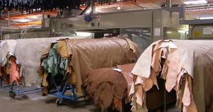 パキスタン製レザージャケットの魅力:職人技が光る本格レザーの世界