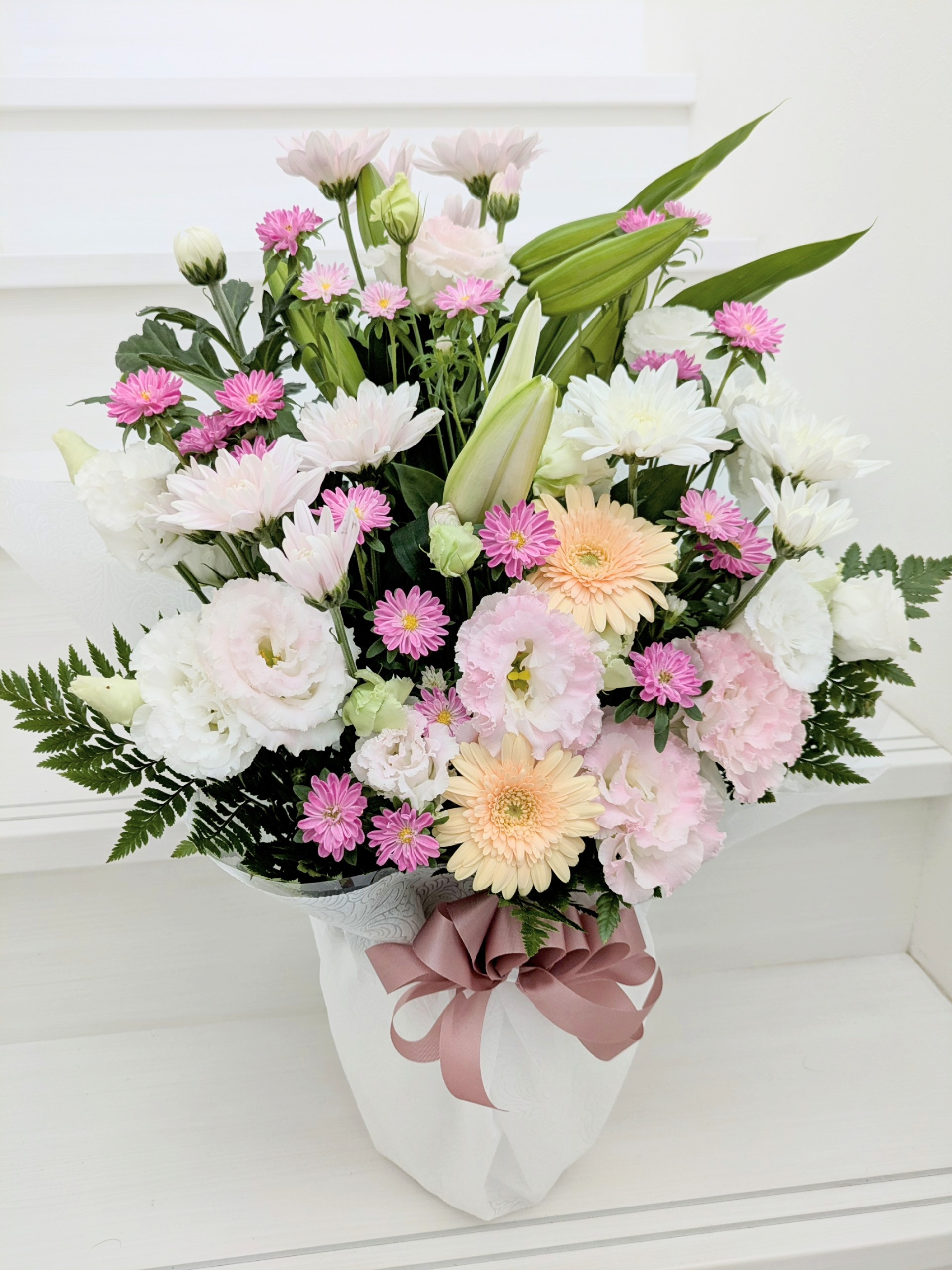 49日法要のアレンジ花