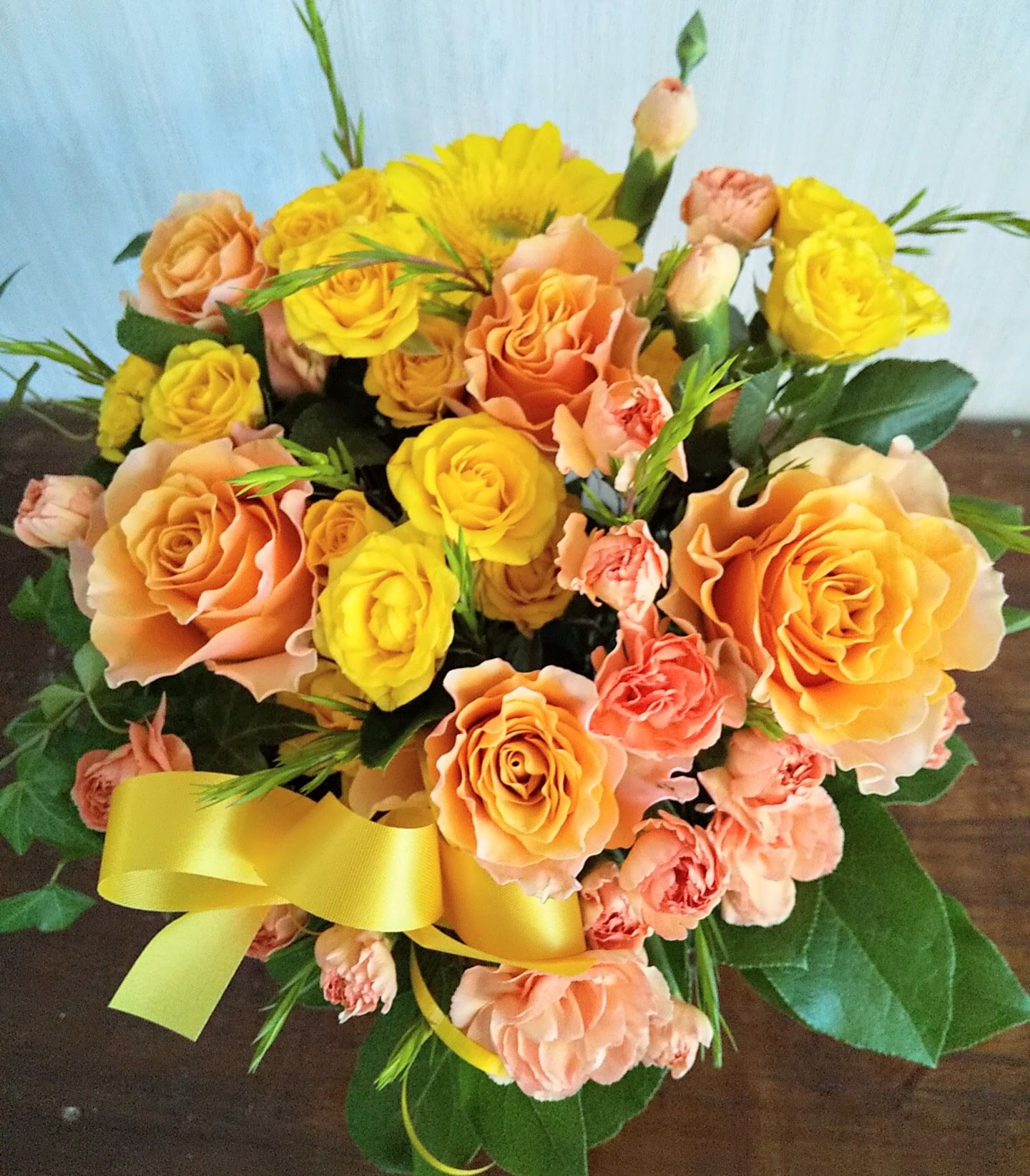 退院お祝いのアレンジ。　【札幌市北区太平のお花屋さん　花だより】