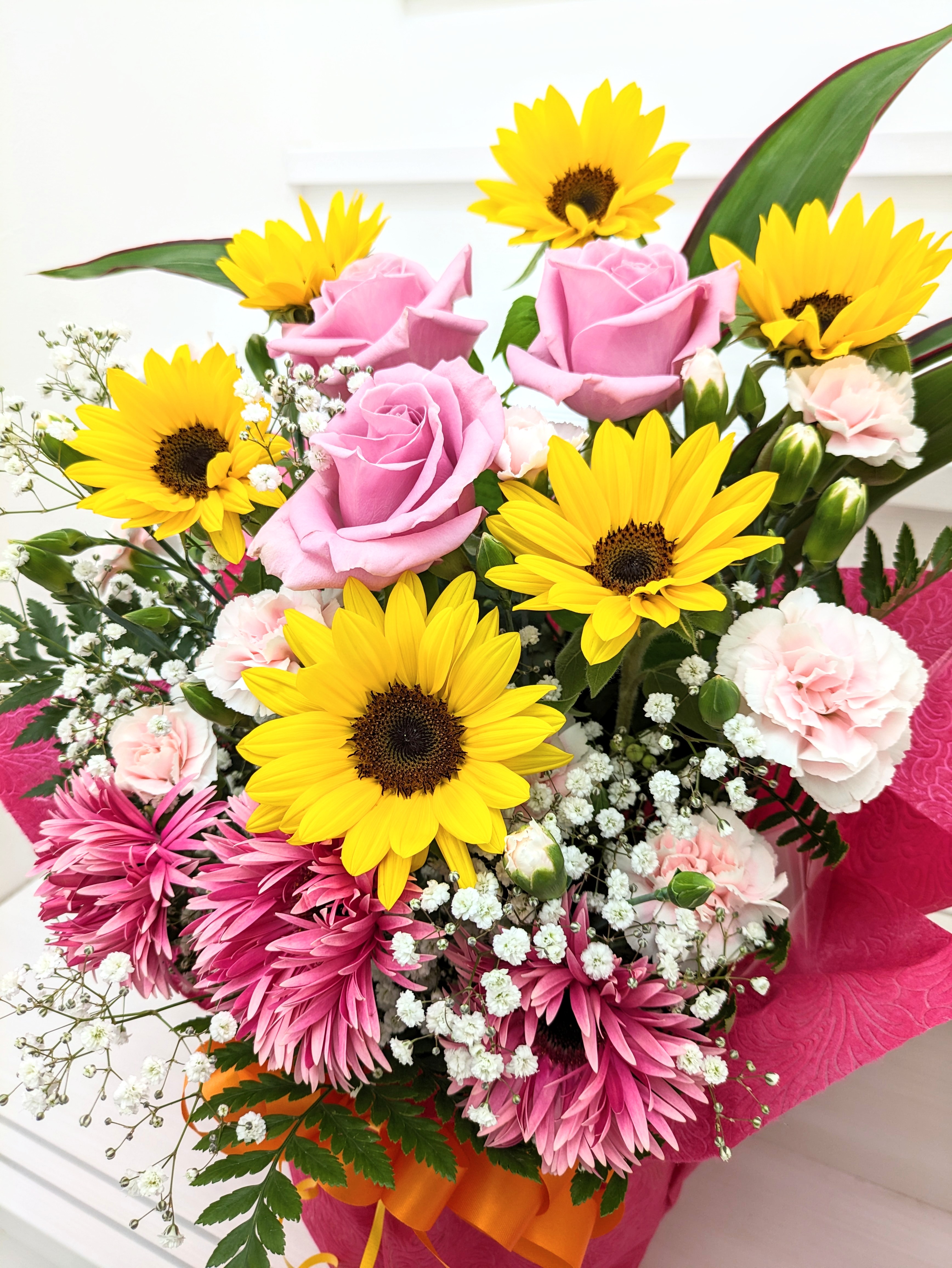お誕生日アレンジ　【札幌市北区太平のお花屋さん　花だより】