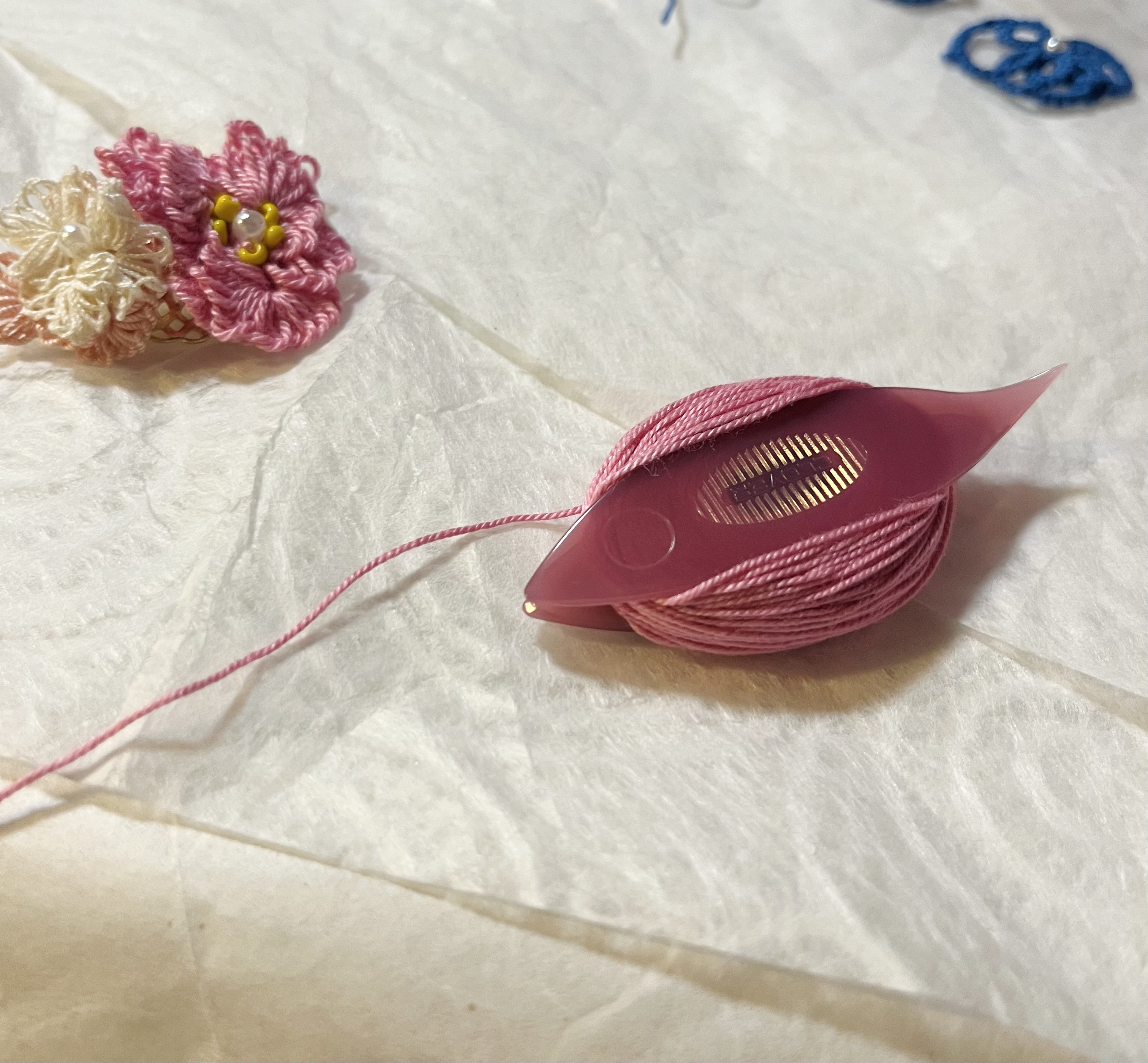 シャトルの糸巻き