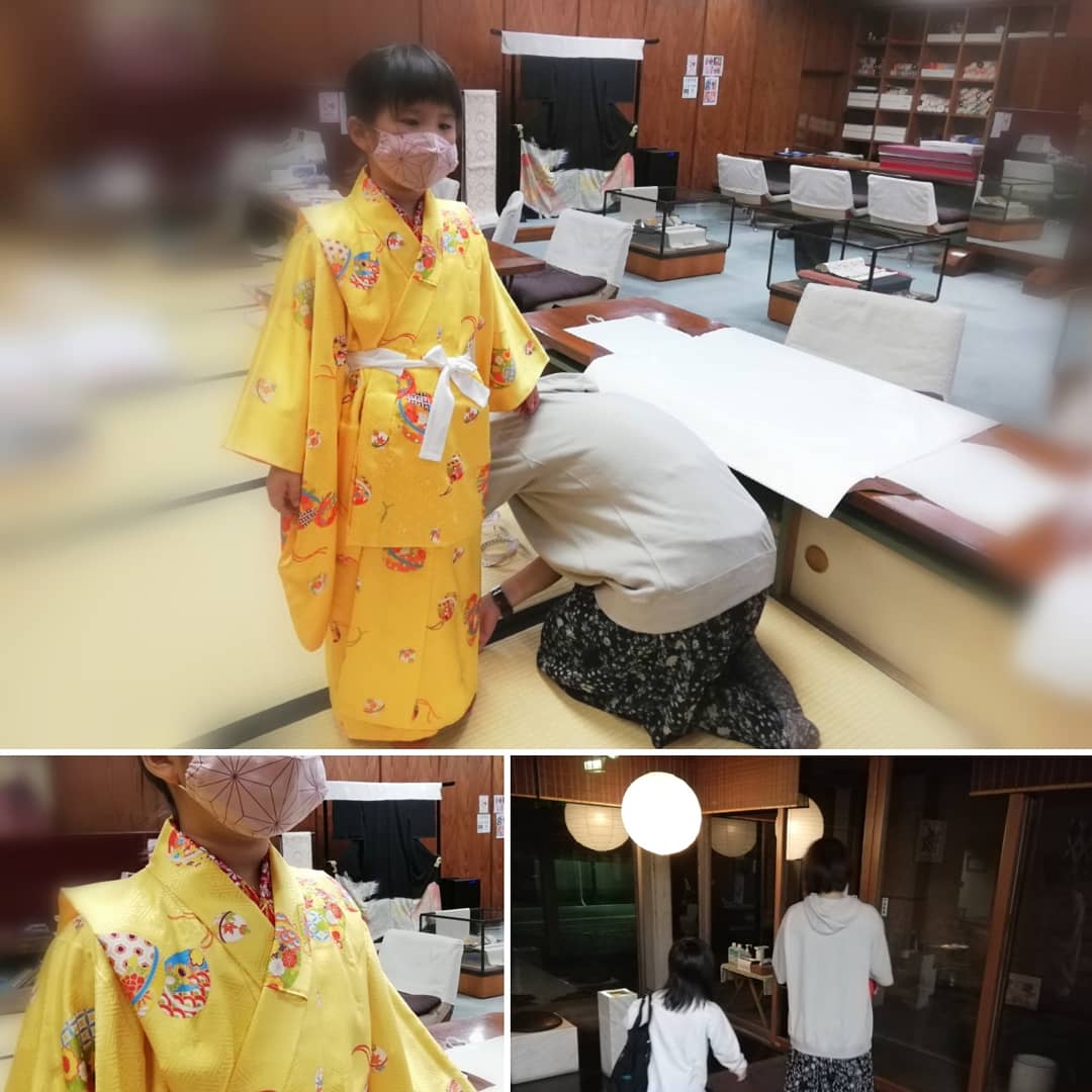 七五三関連・7歳のお着物のご納品前の「サイズ微調整」のお客様です｜徳島市の呉服店 婦久や