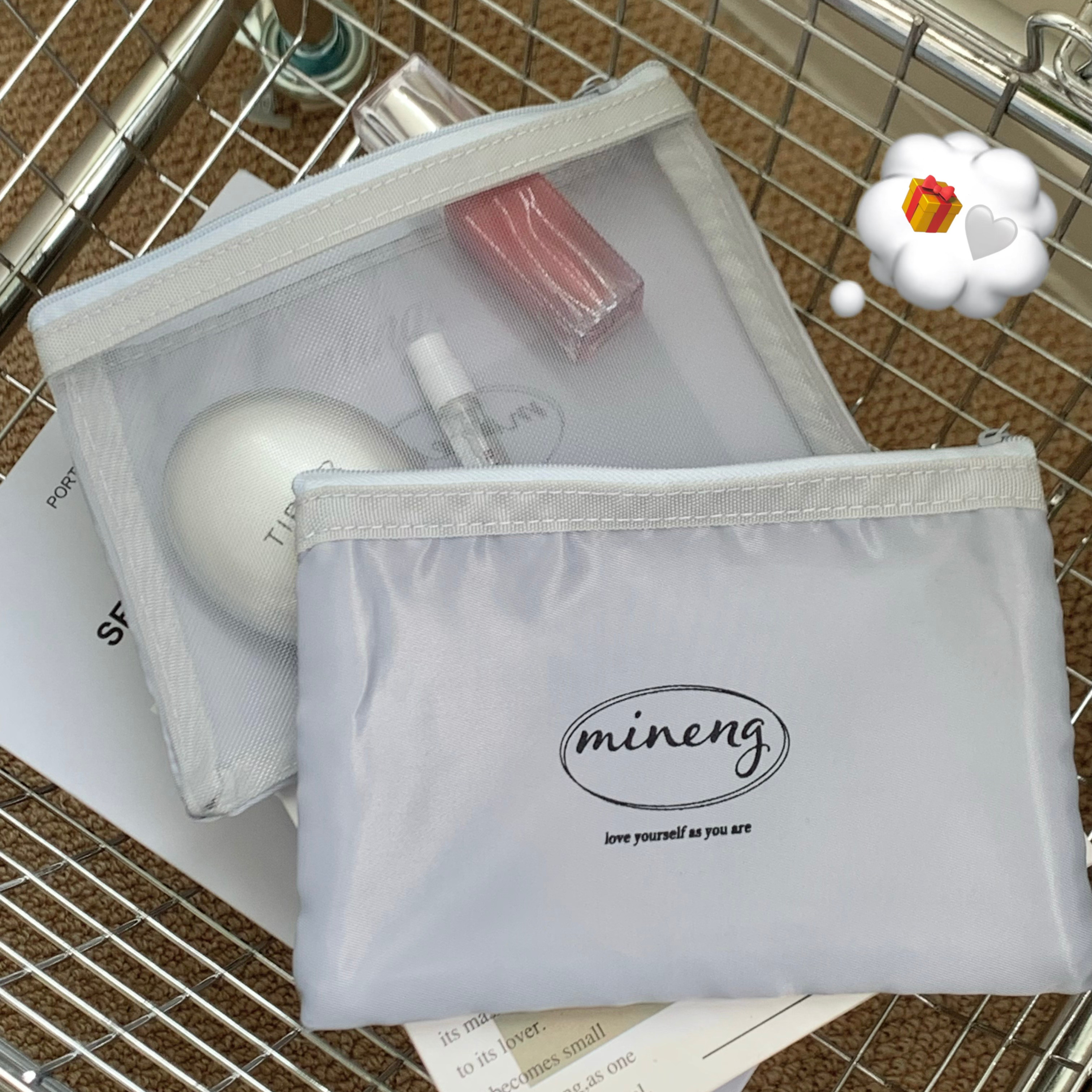 Novelty Present Campaign