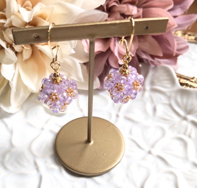 紫陽花みたいなアクセサリー