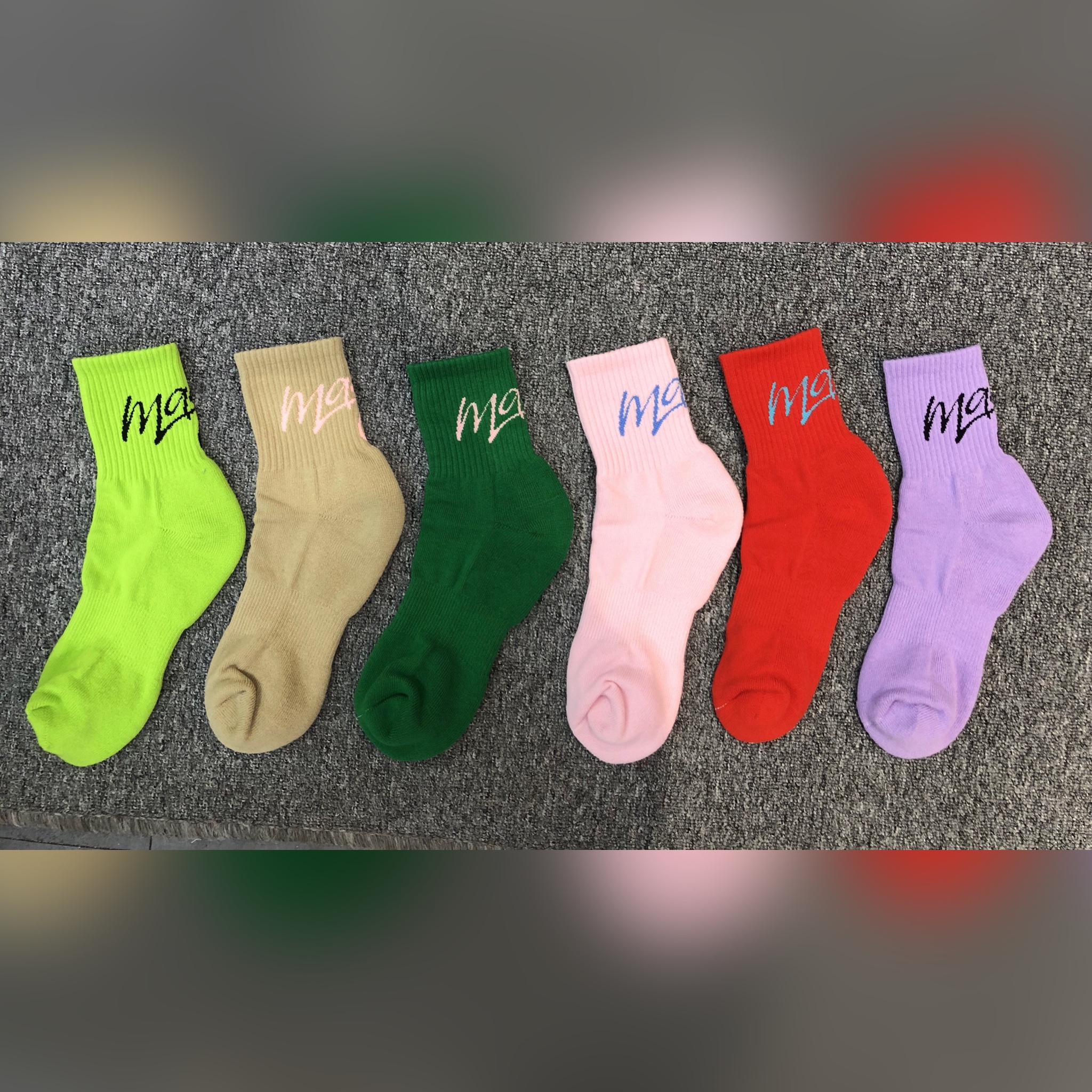 MaQooソックス　新カラーの写真が届きました