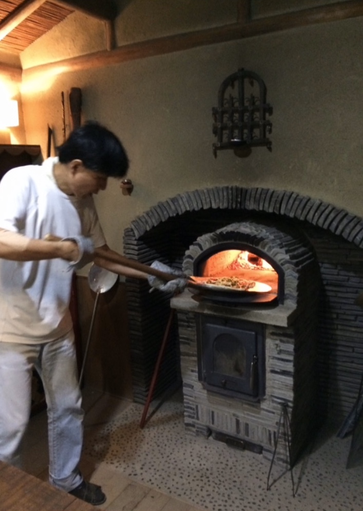 冬だけの手作り窯ピザランチ   Winter Special: Brick-oven Pizza