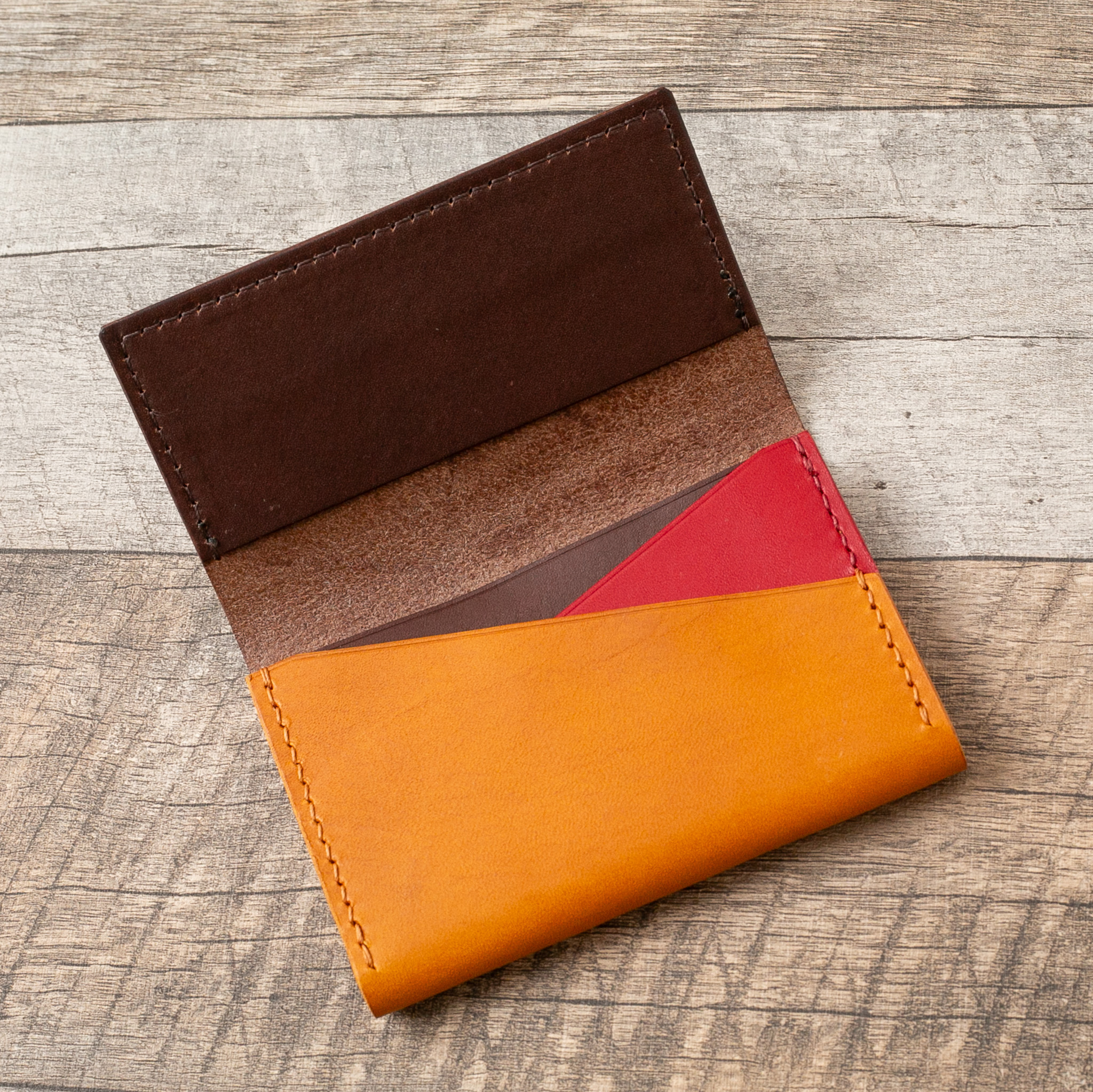 「キャメルイエロー」を含む配色カスタムオーダーの事例紹介｜イタリアンレザー｜黄色