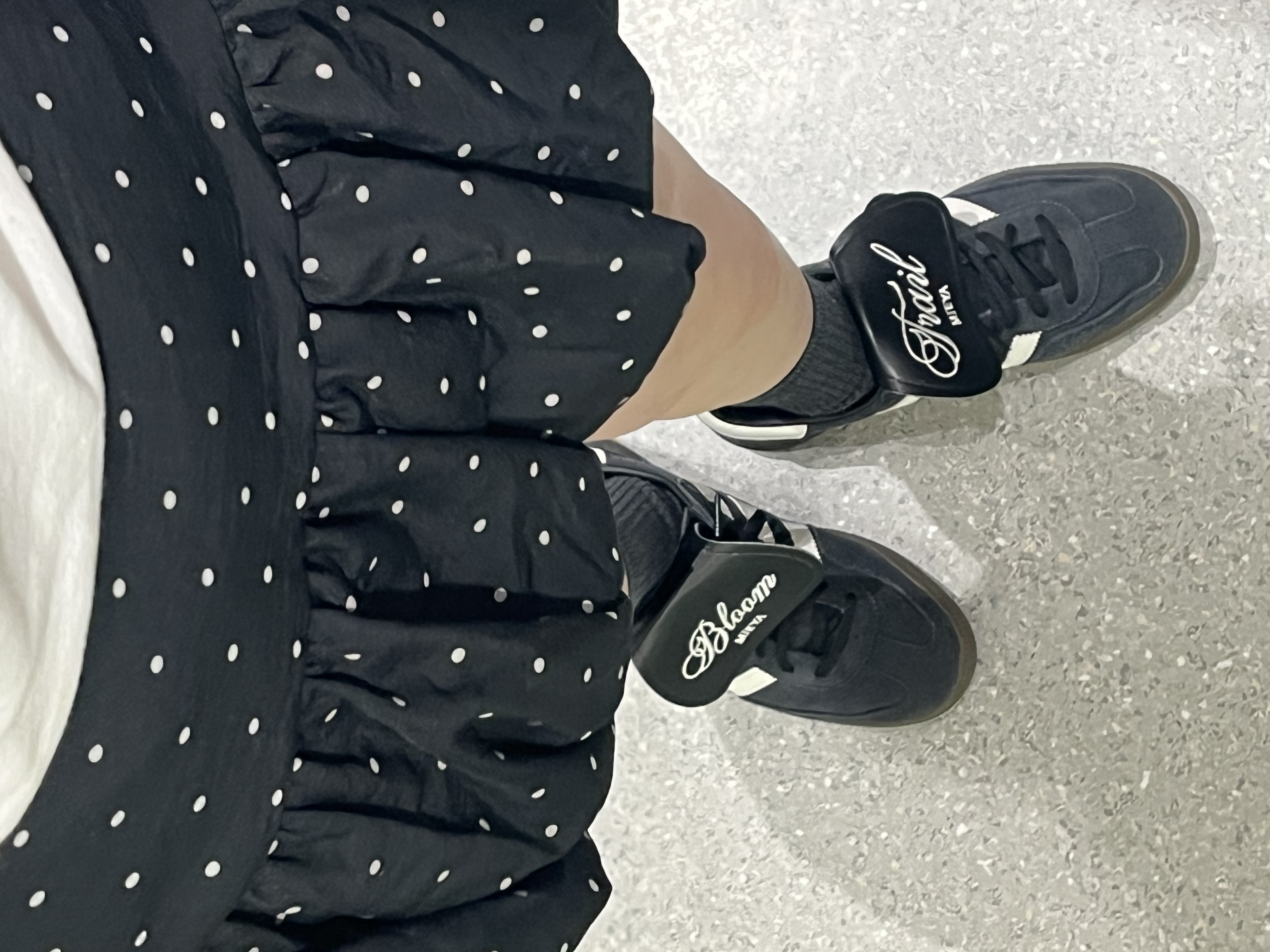 9/26 Fri. 19:00 BT SHOE TONGUE