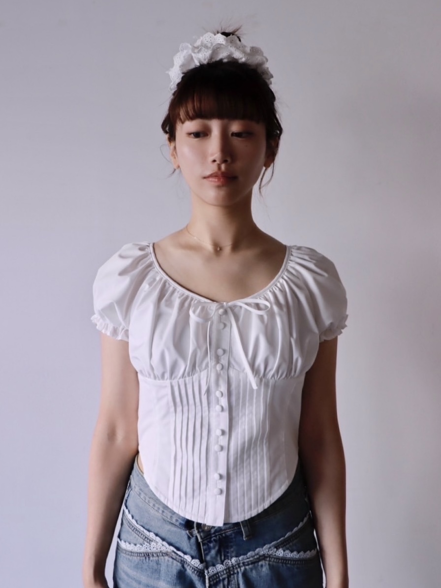 5/19 Mon. 19:00 CORSET-LIKE PUFF BL