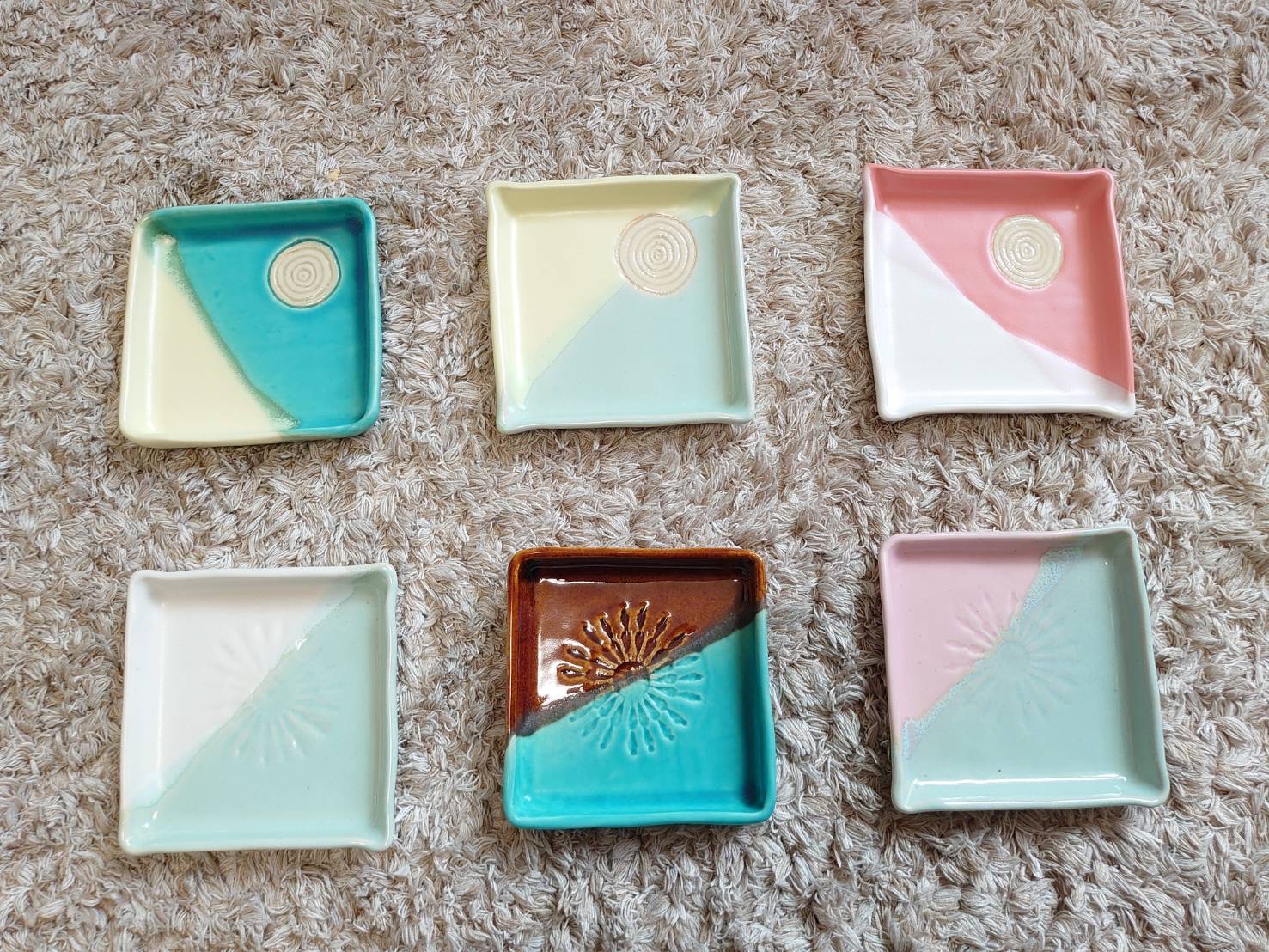 可愛いお皿入荷しました💕