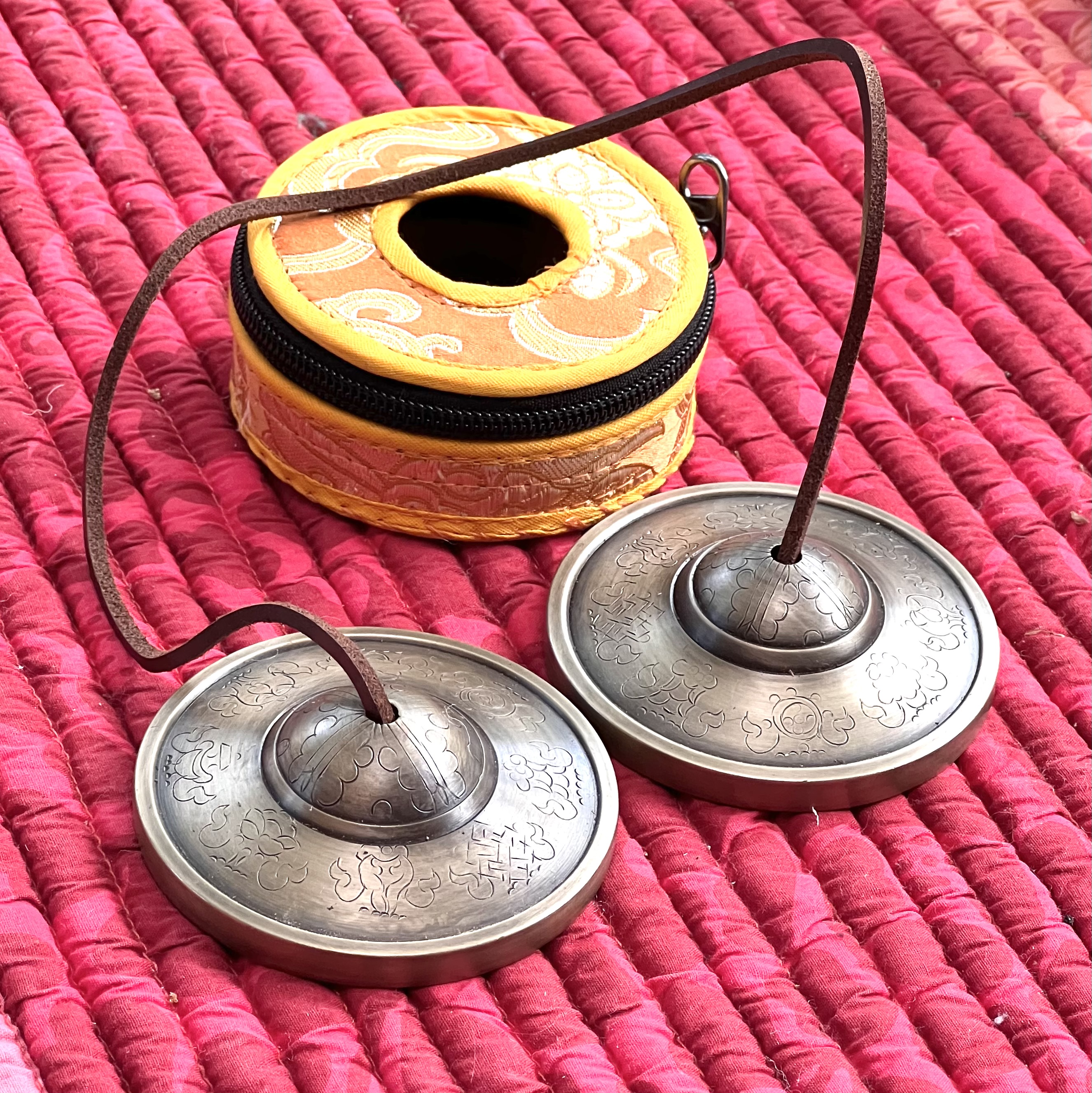 新入荷! ESP.ホーリーティンシャ