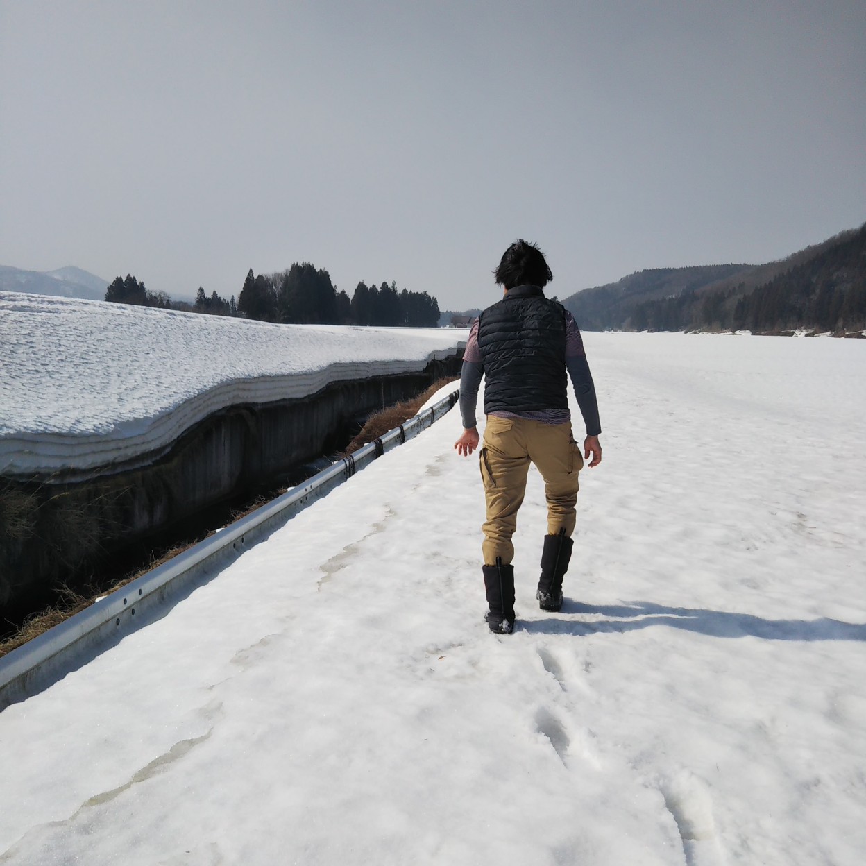 苗代場は雪の下
