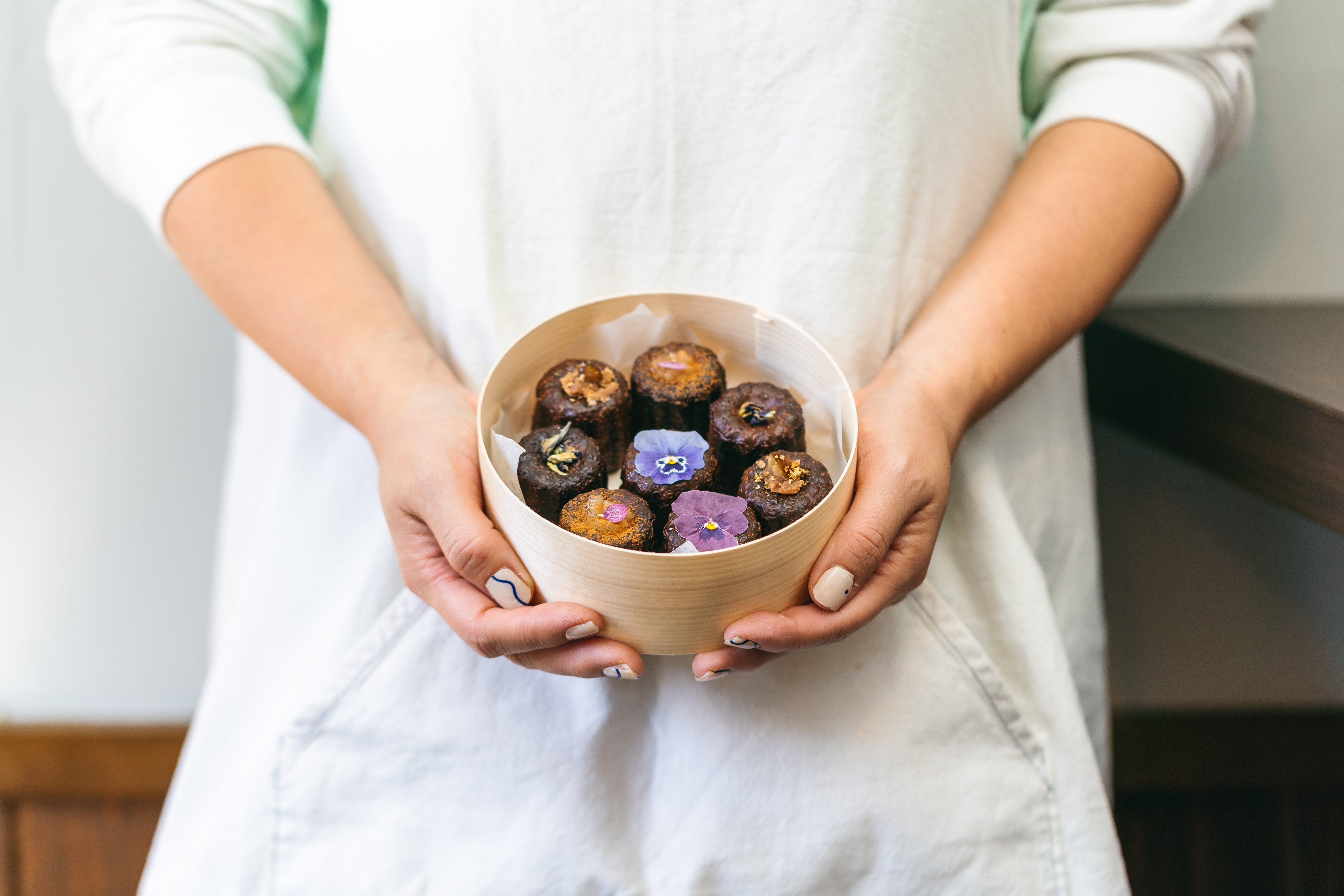 【カヌレ 通販】mayanocaneleのお取り寄せカヌレ｜ギフトにも人気の焼き菓子