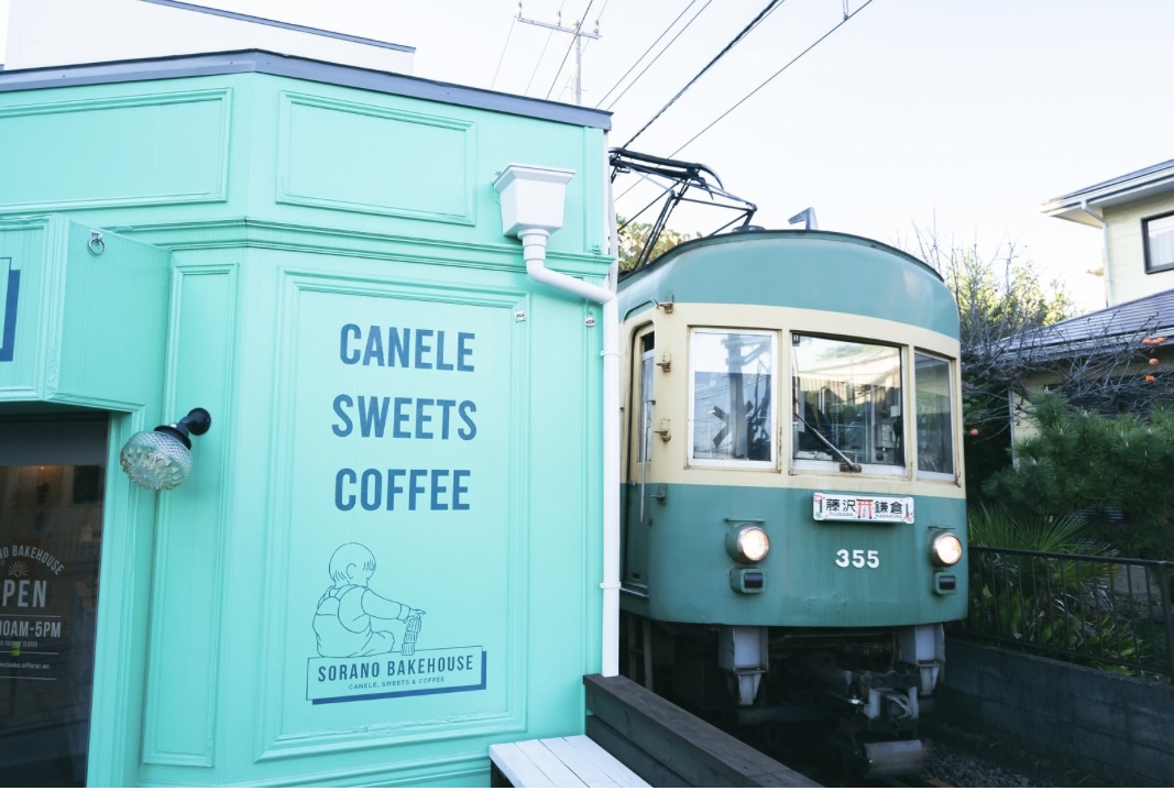 【江ノ島 グルテンフリー】子連れも安心！ソラーノベイクハウスで楽しむカヌレとアイスサンド