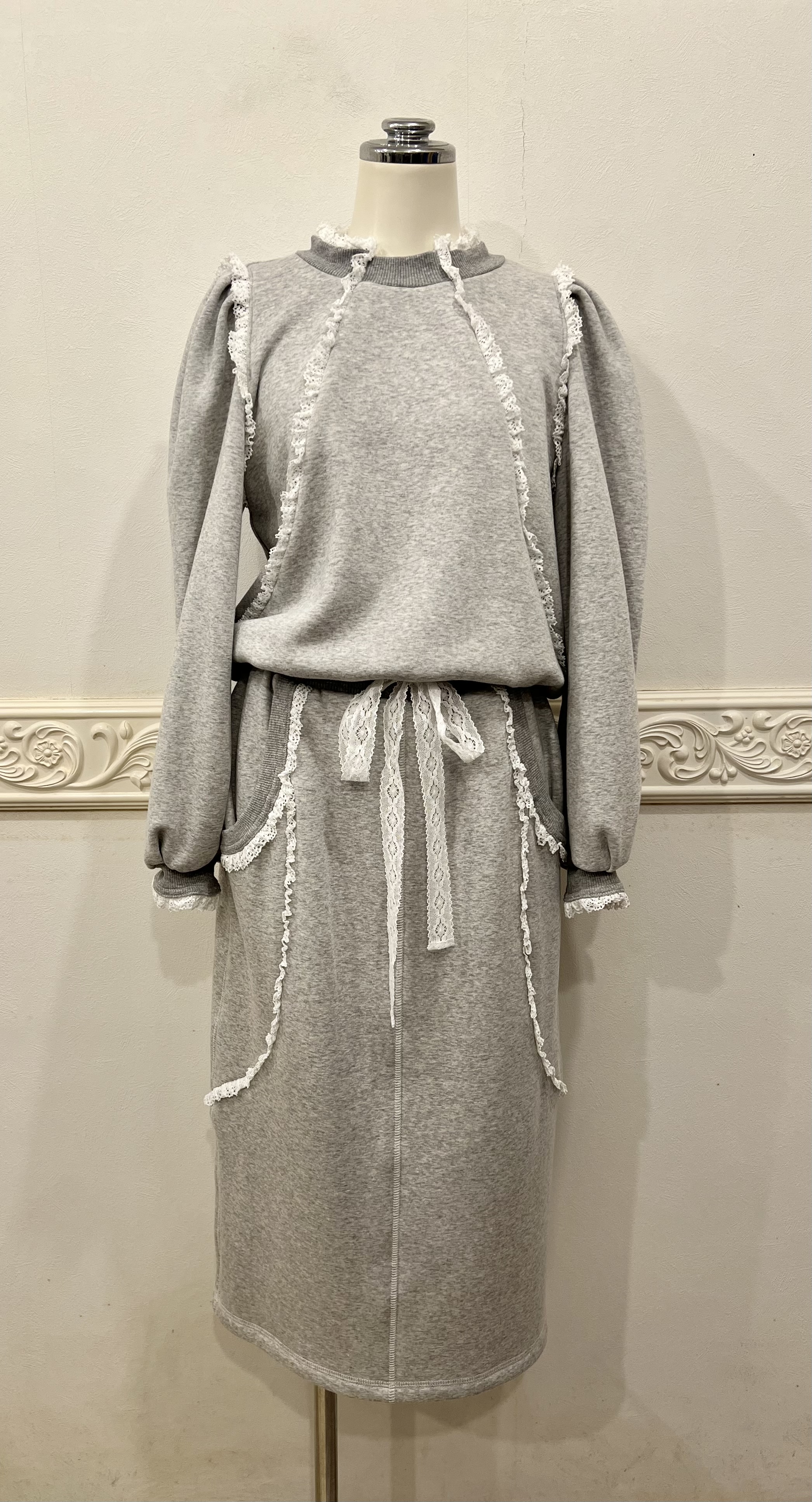 アドニシスのスゥェットジャージのセットアップ⭐︎⭐︎