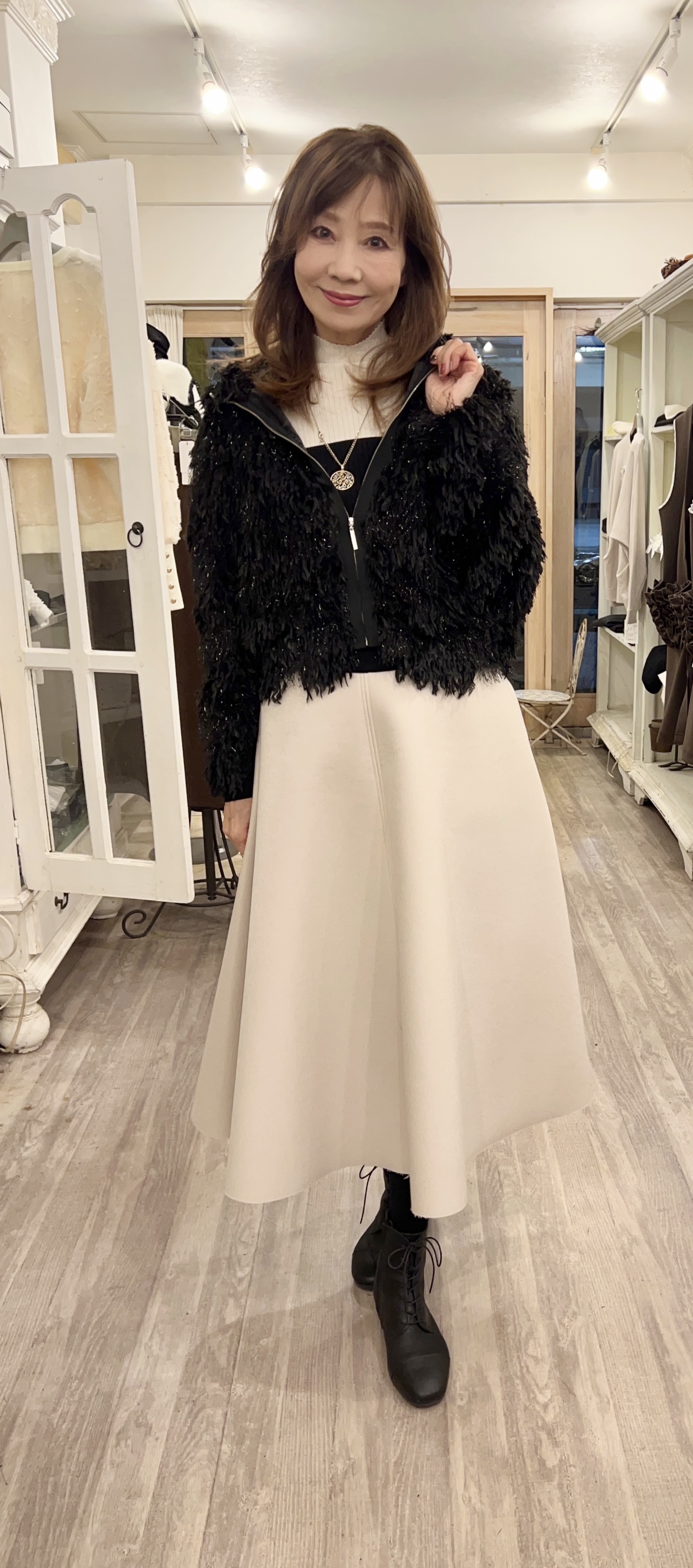 アドニシスのフードジャケット⭐︎⭐︎