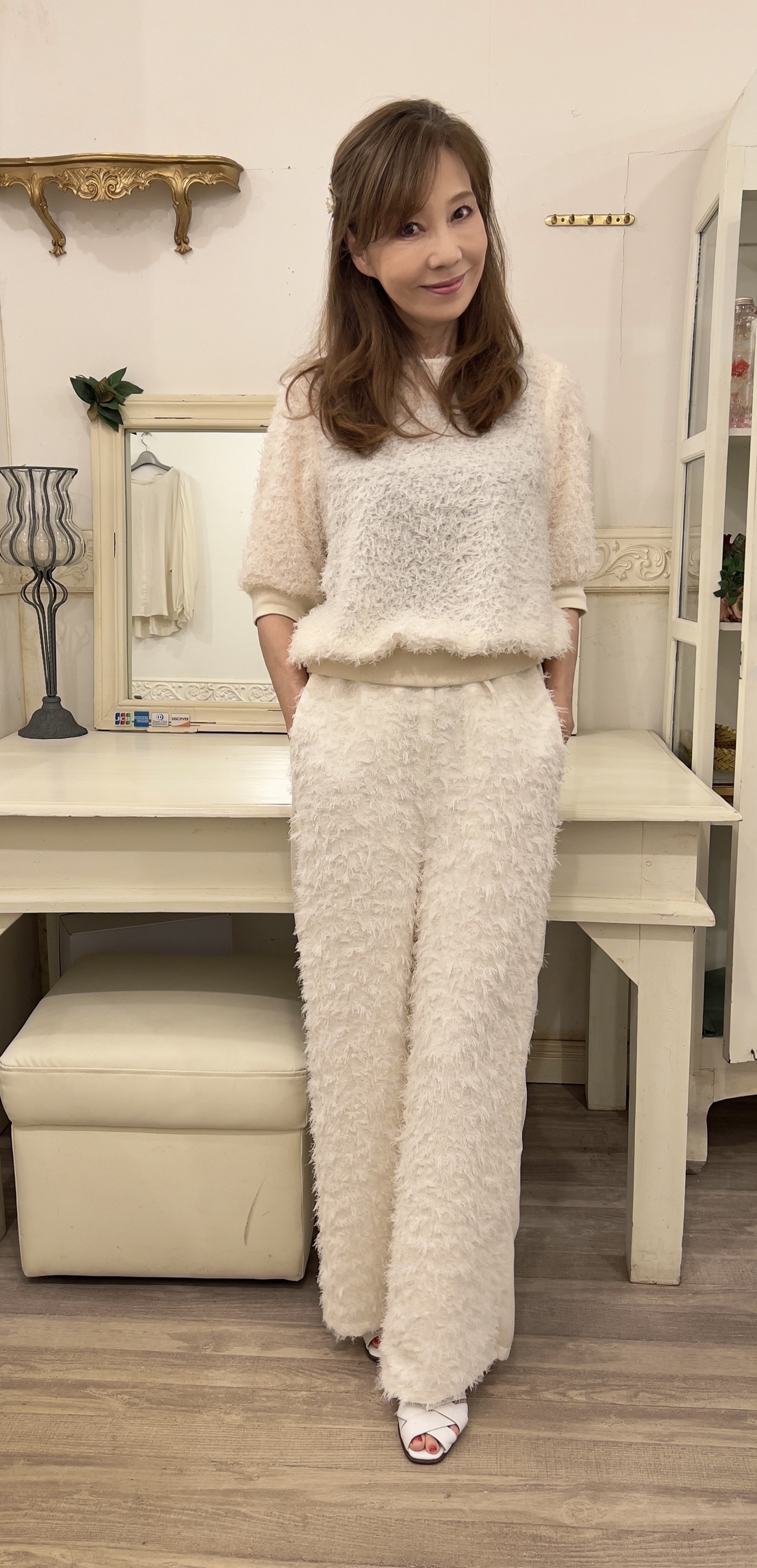 DONEEYUの新作シャギートップス♡
