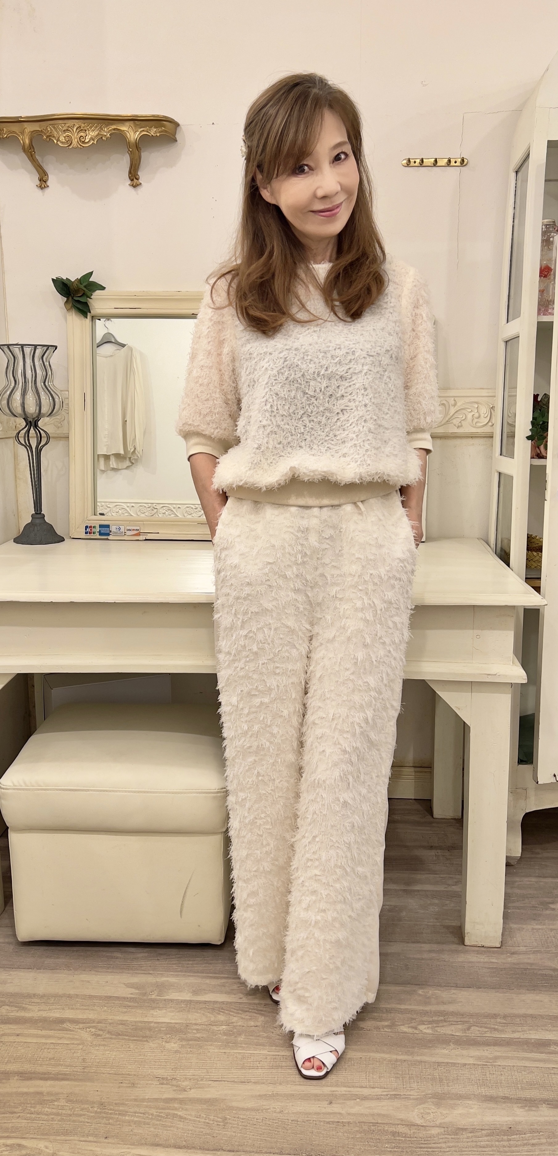 DONEEYUの新作シャギートップス♡