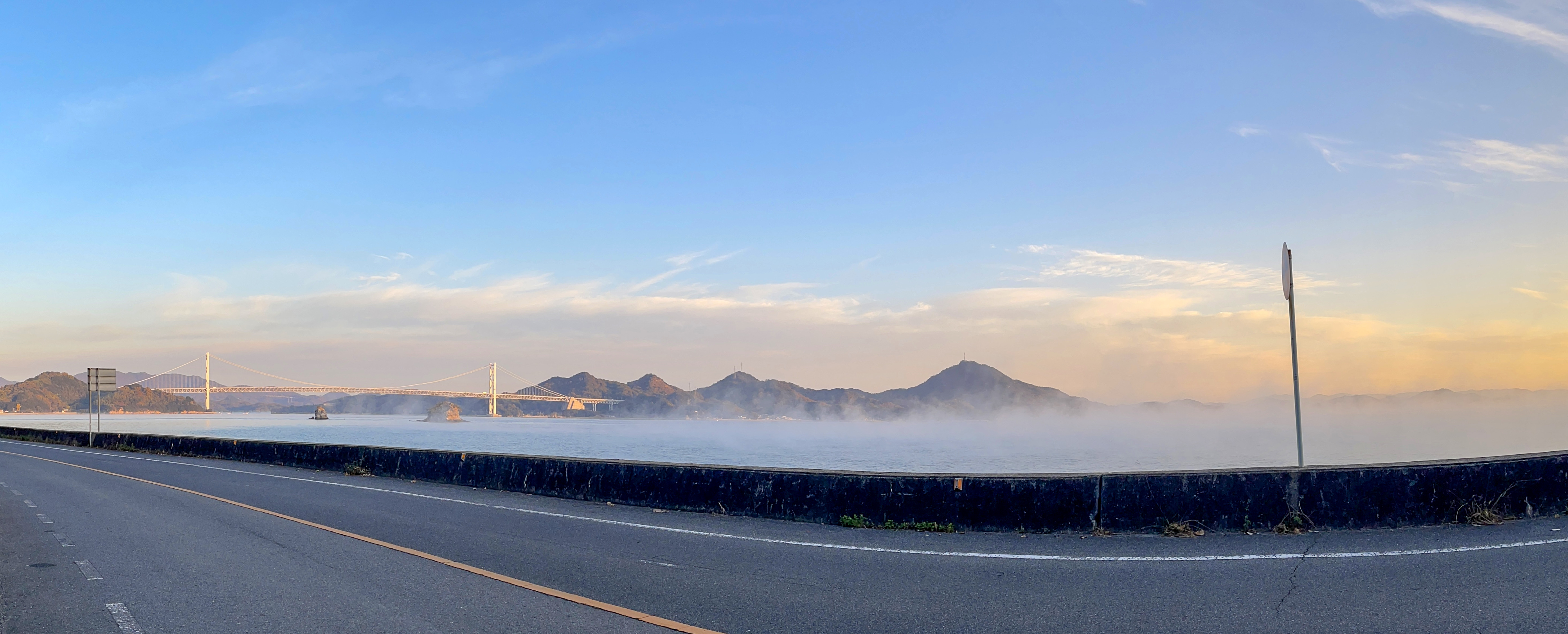 因島も、冬の雰囲気になってきました。