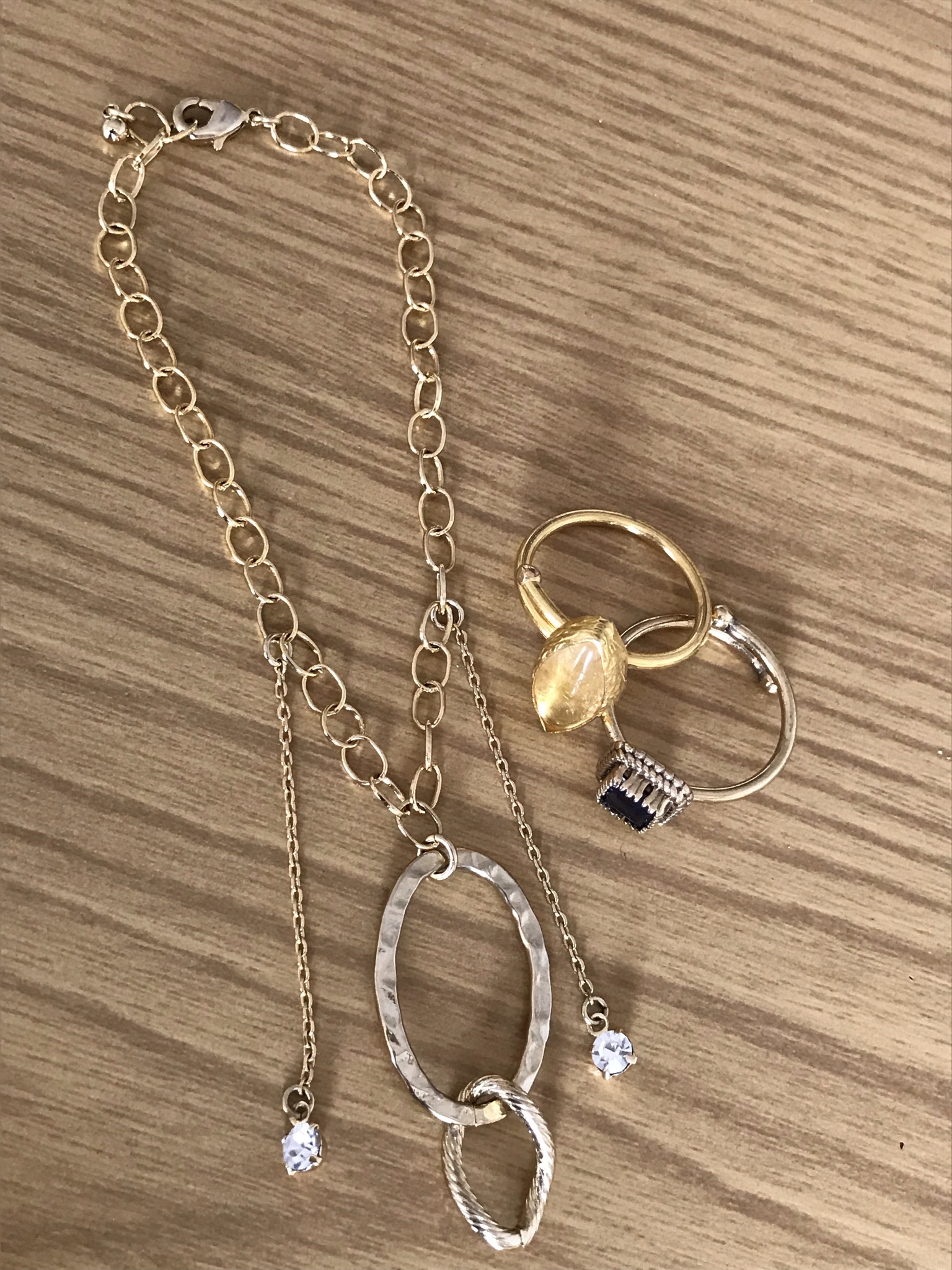 最近よく付けているブレスレット☆