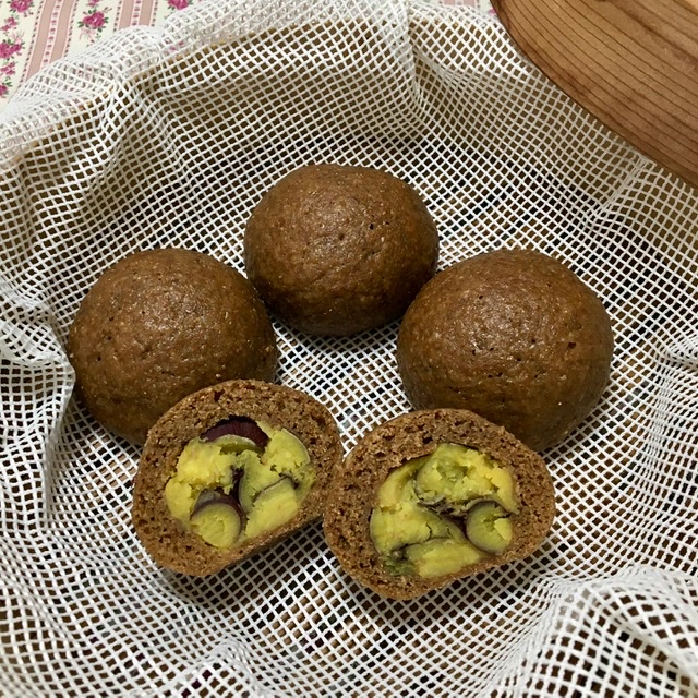 新作❗️さつまいも蒸しパン✨