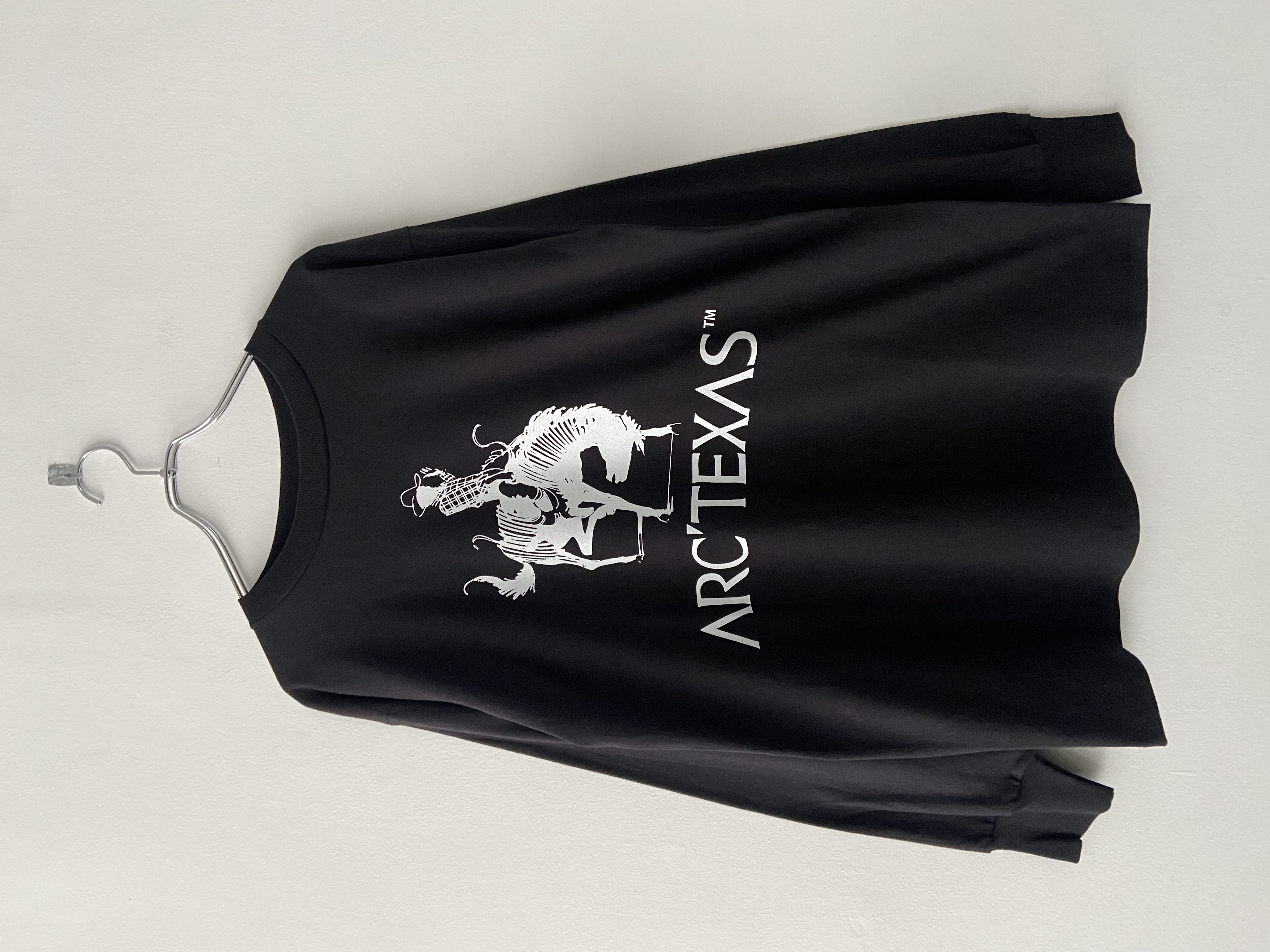 BOOTLAB / ARC'TEXAS LS TEE - BLACK