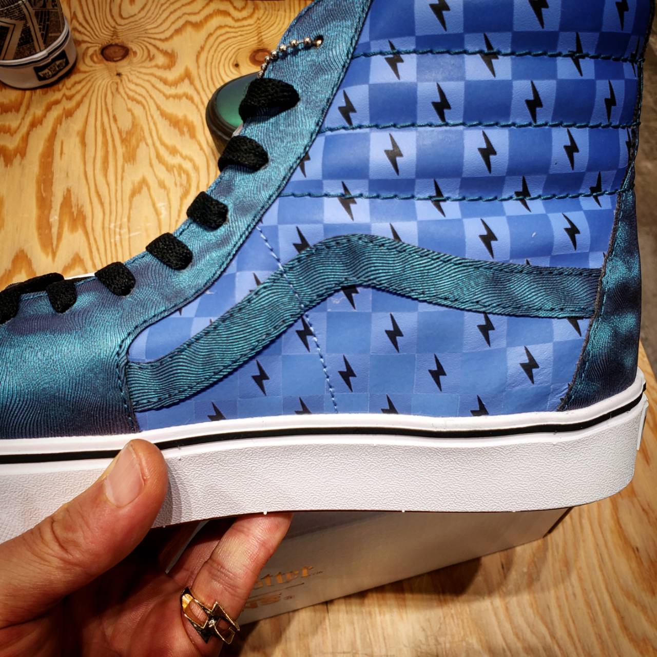 ⚡HarryPotter x VANS⚡