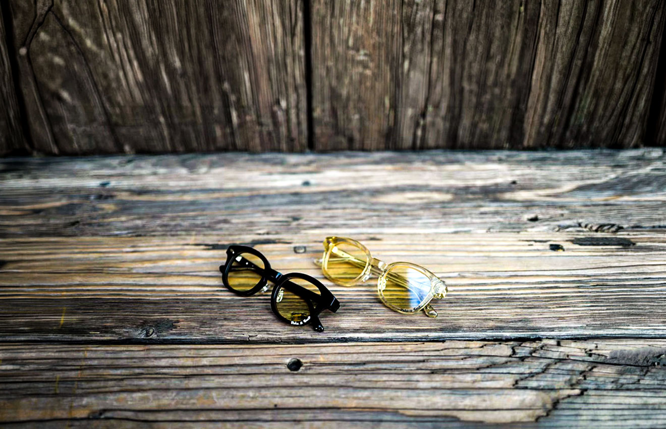 Pale Yellowレンズ