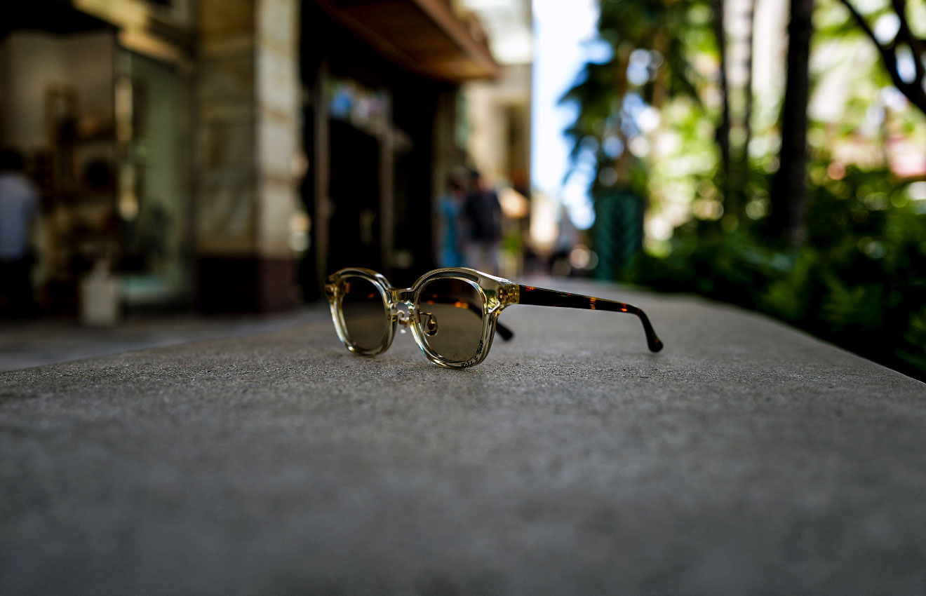 Vintage Yellow × Havana